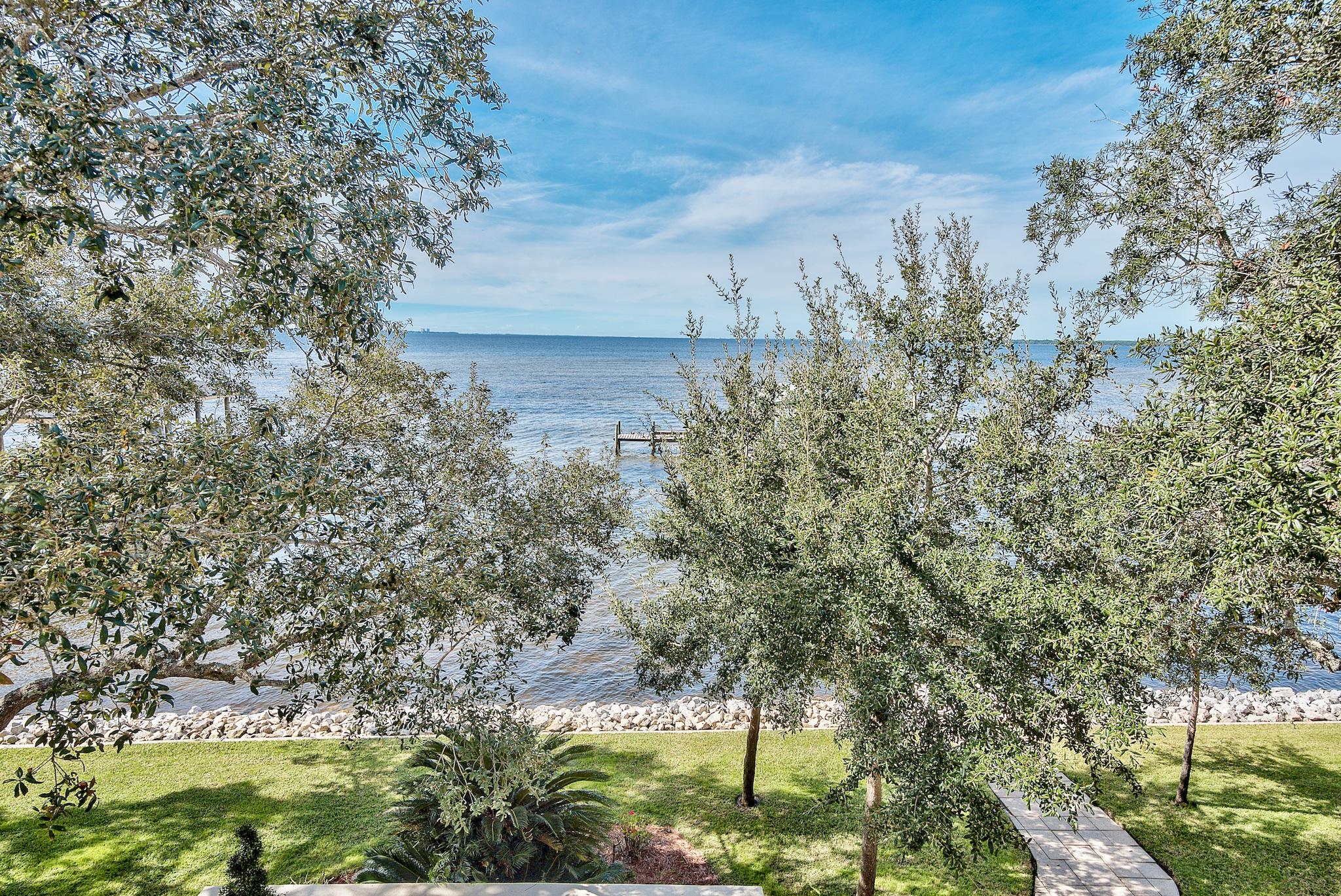 WINDWARD PH 4 - Residential