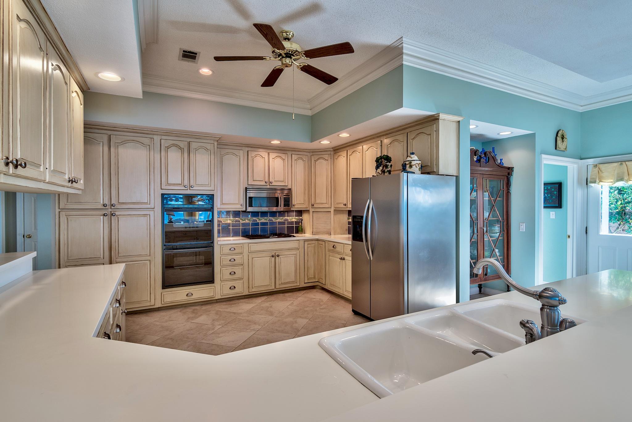 WINDWARD PH 4 - Residential