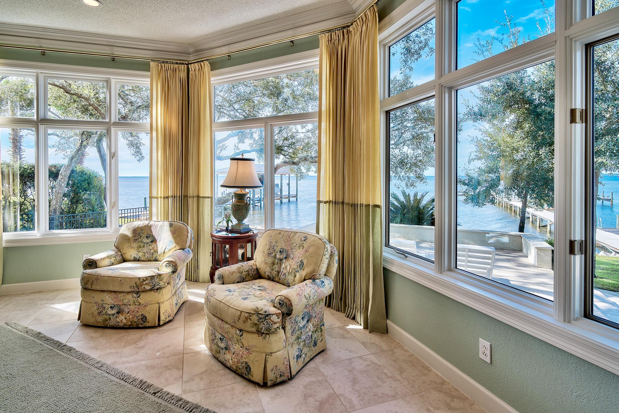 WINDWARD PH 4 - Residential