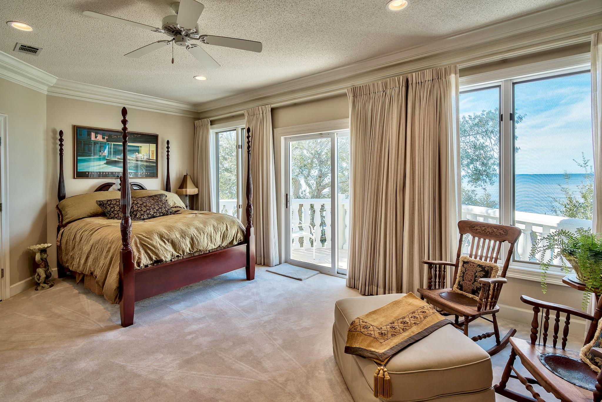 WINDWARD PH 4 - Residential
