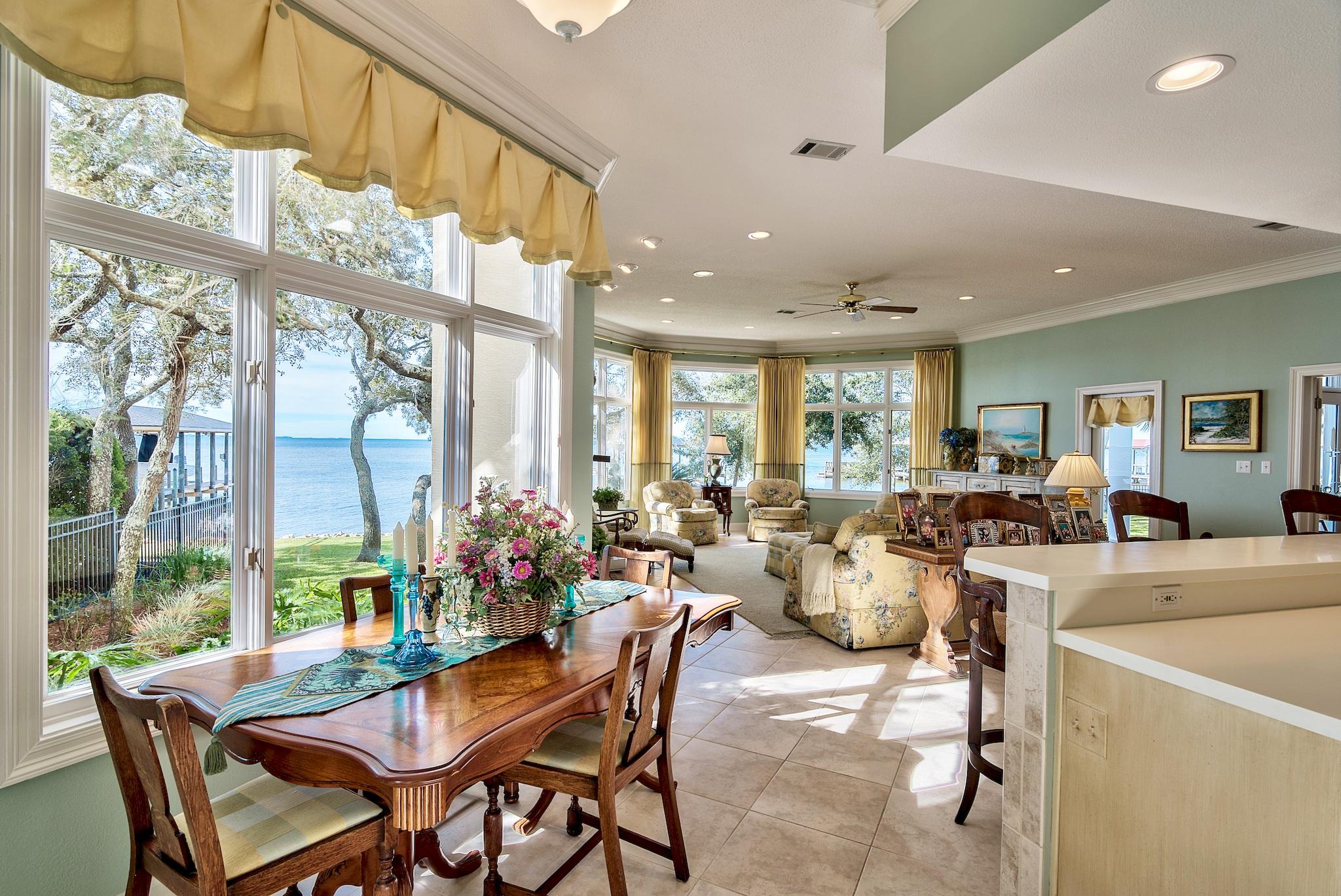 WINDWARD PH 4 - Residential