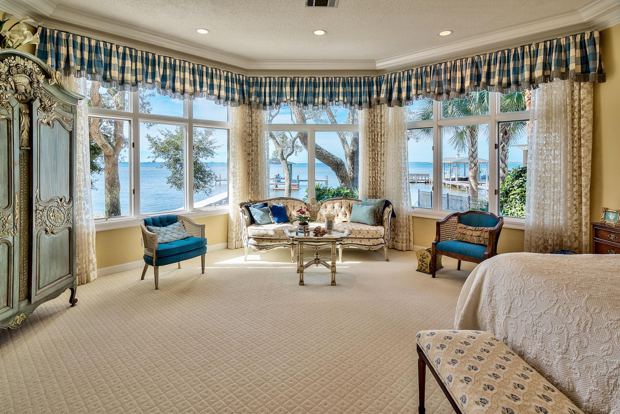WINDWARD PH 4 - Residential