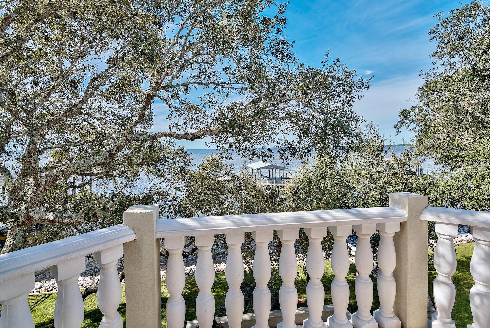 WINDWARD PH 4 - Residential