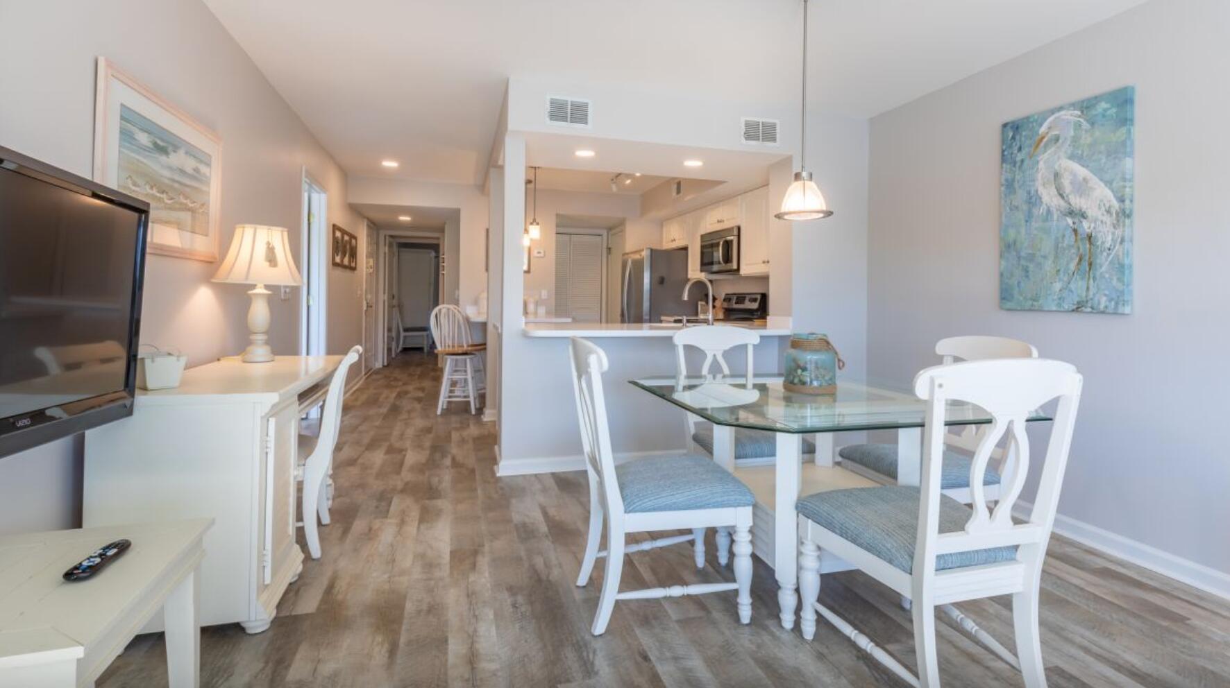 HARBOUR POINT CONDO - Residential