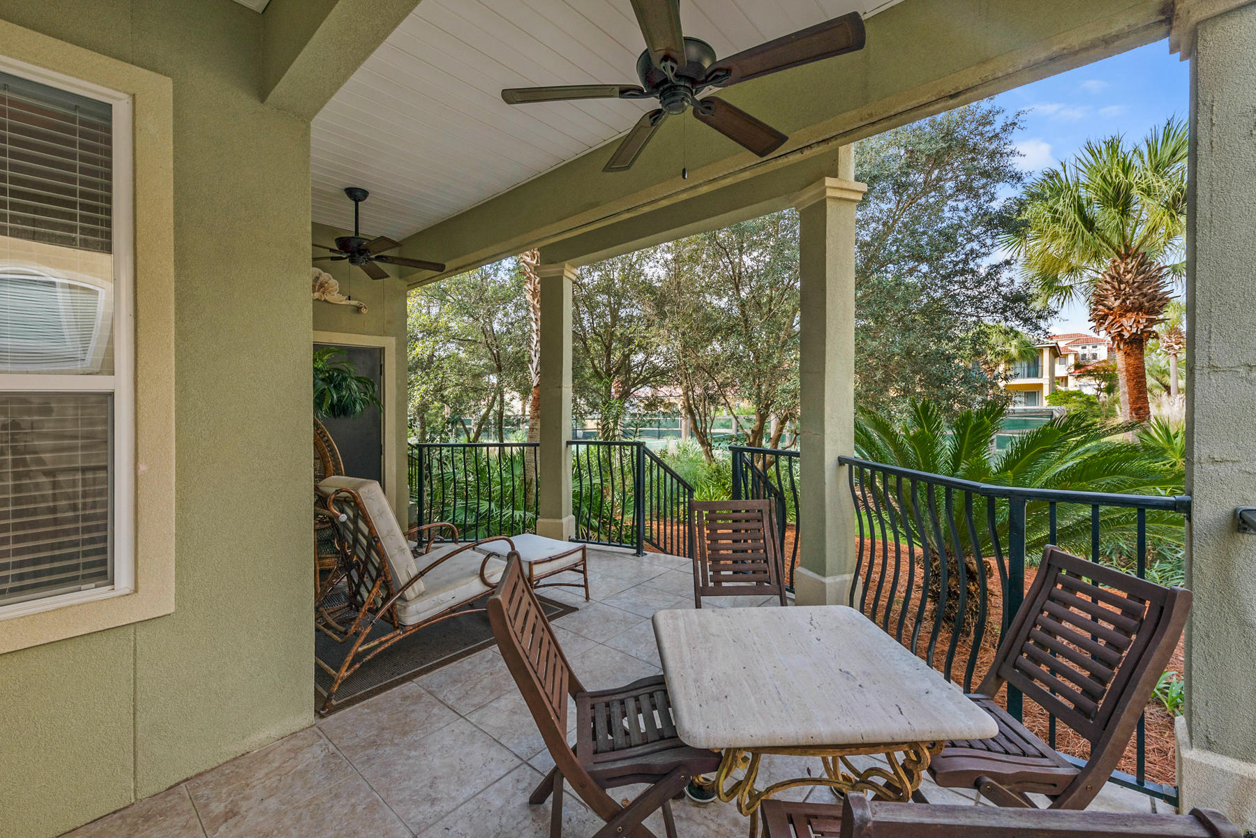 LA VALENCIA BEACH RESORT - Residential