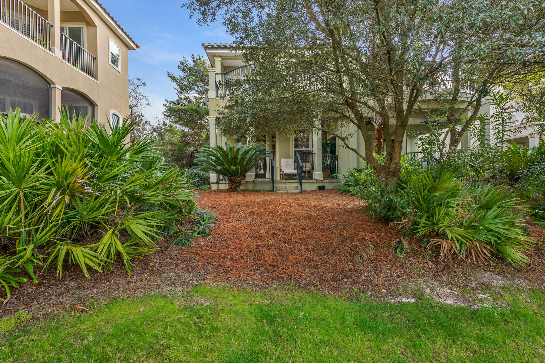 LA VALENCIA BEACH RESORT - Residential