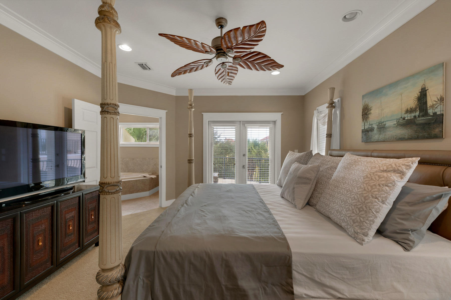 LA VALENCIA BEACH RESORT - Residential