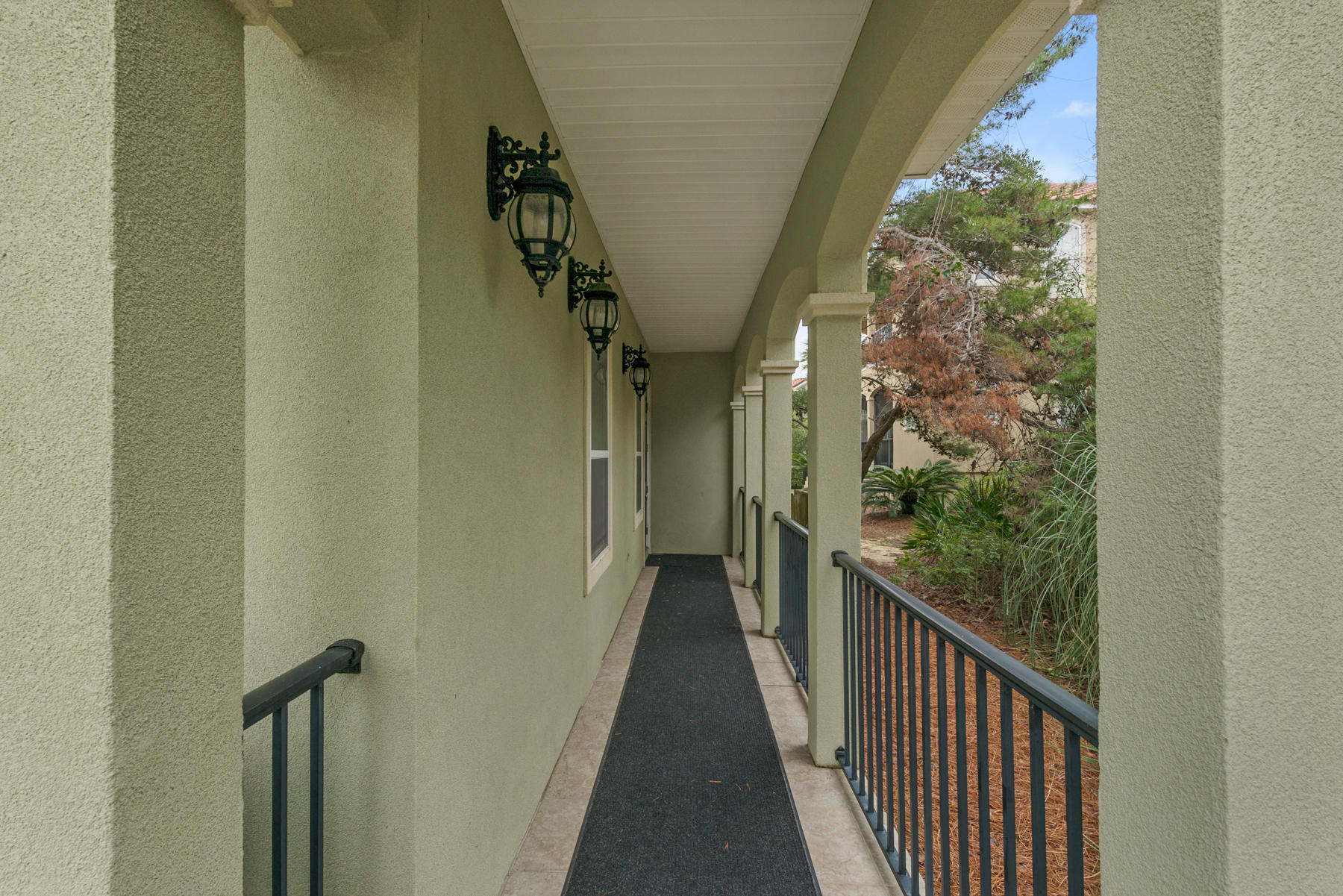 LA VALENCIA BEACH RESORT - Residential