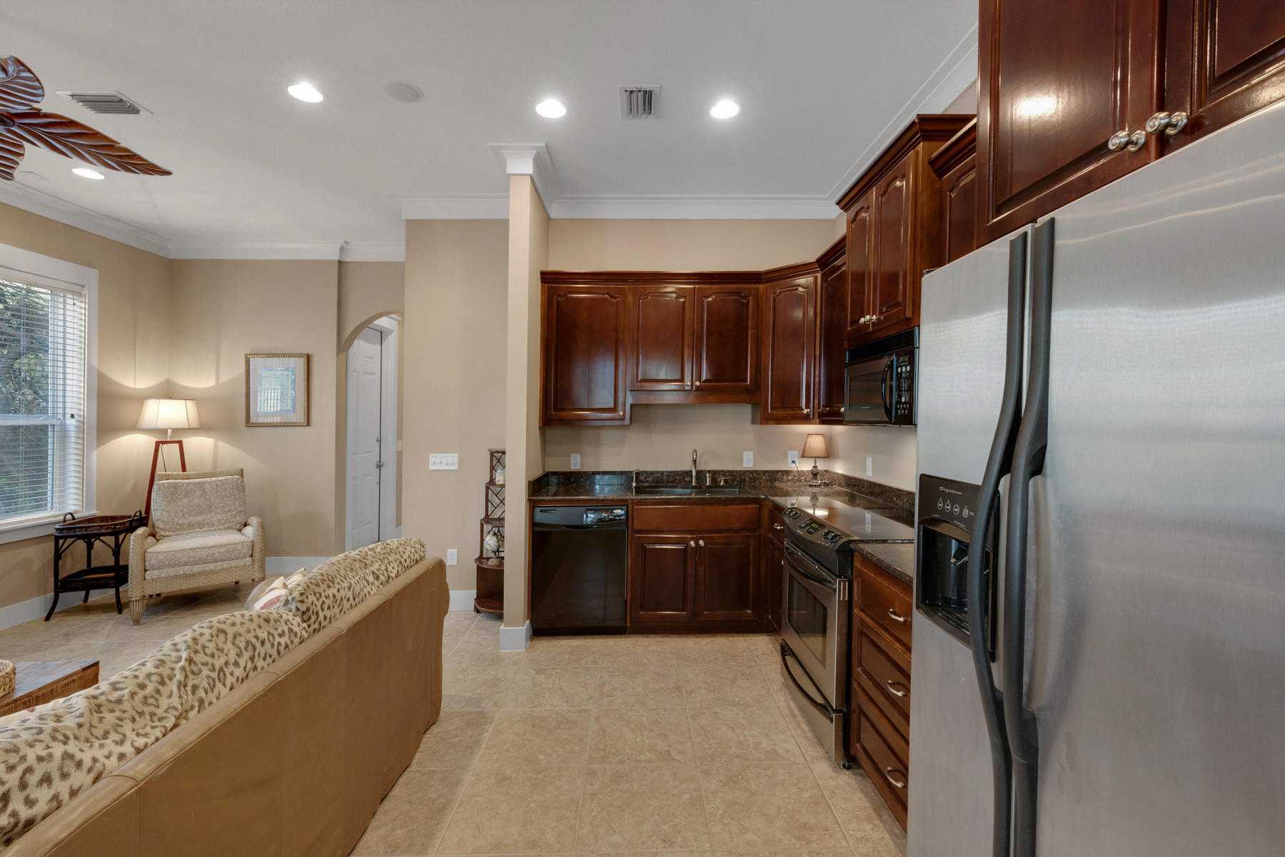 LA VALENCIA BEACH RESORT - Residential