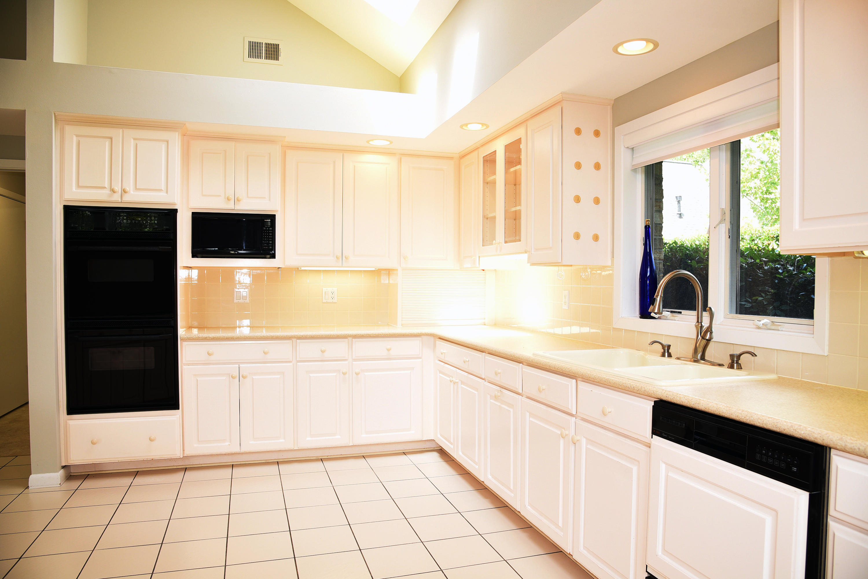 GLENLAKE PH 2 - Residential