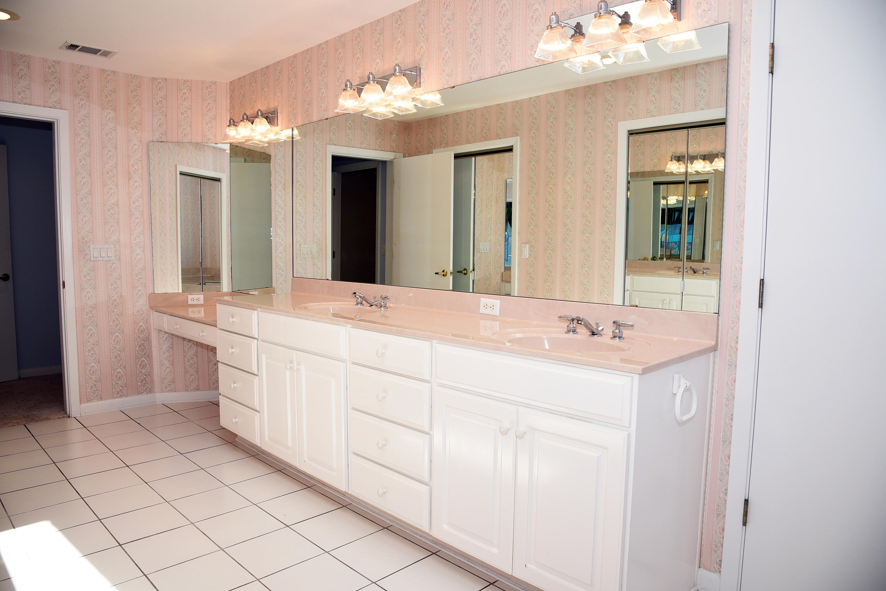 GLENLAKE PH 2 - Residential