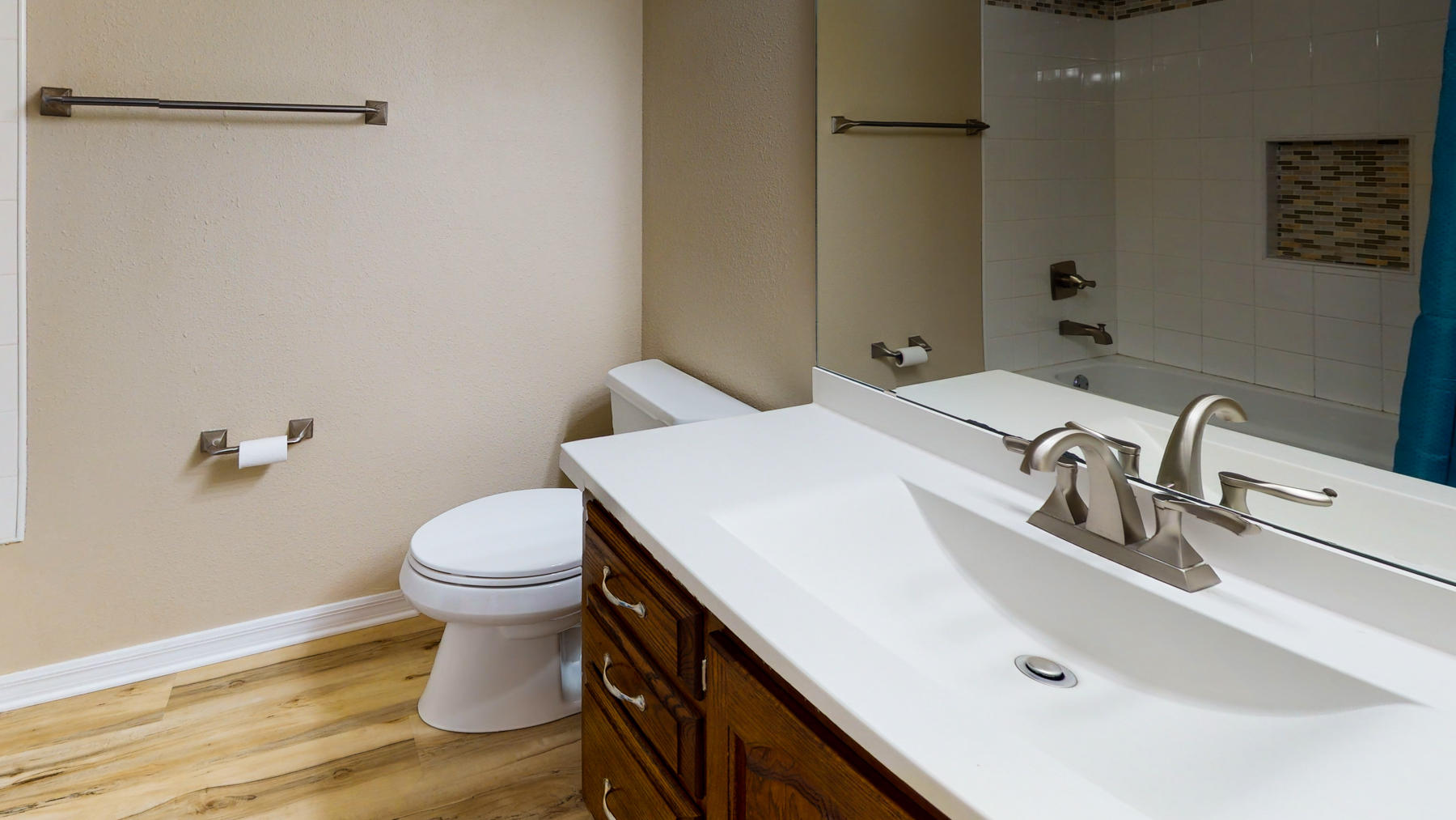 HOLLEY BY THE SEA - Residential