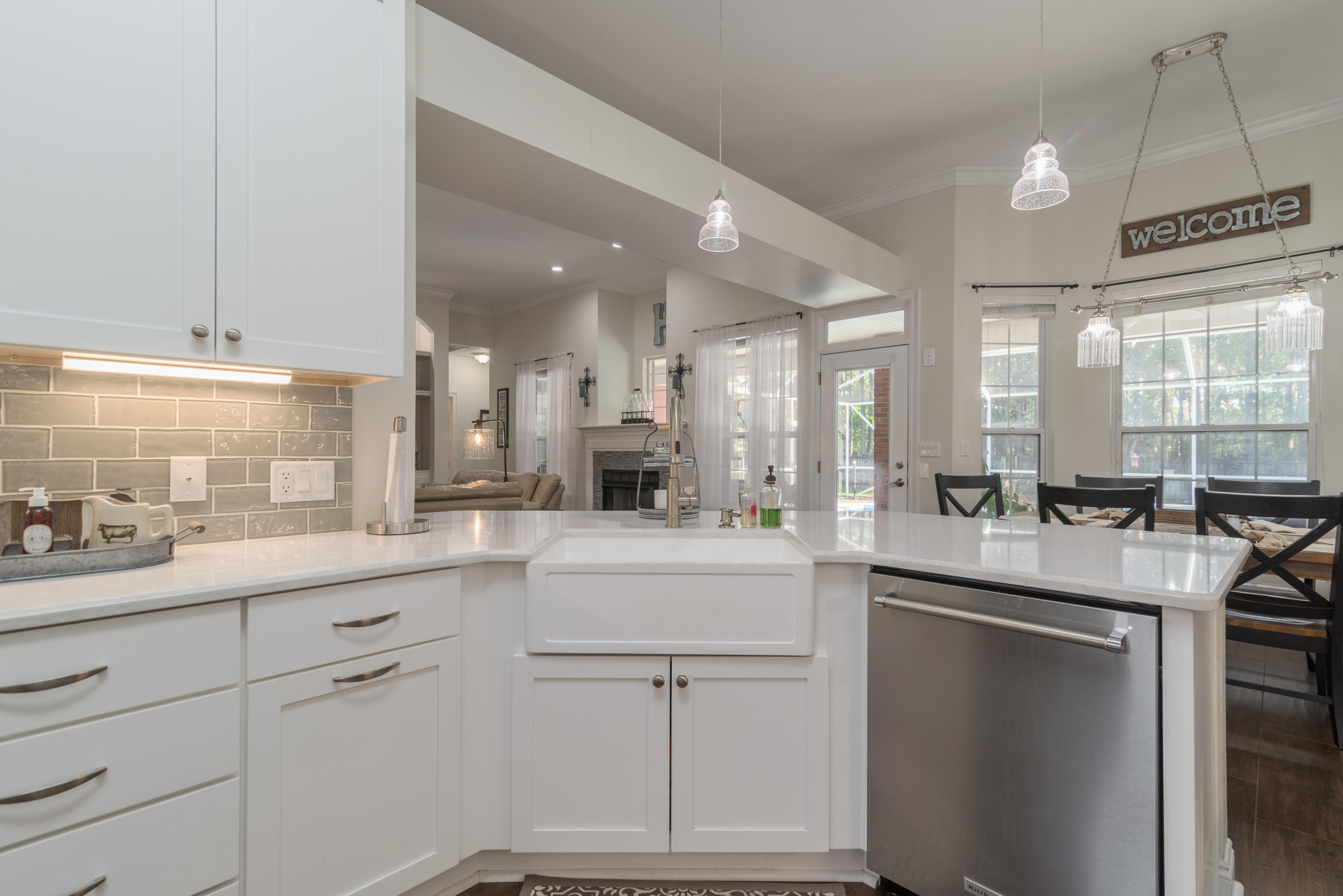 DANA POINTE - Residential