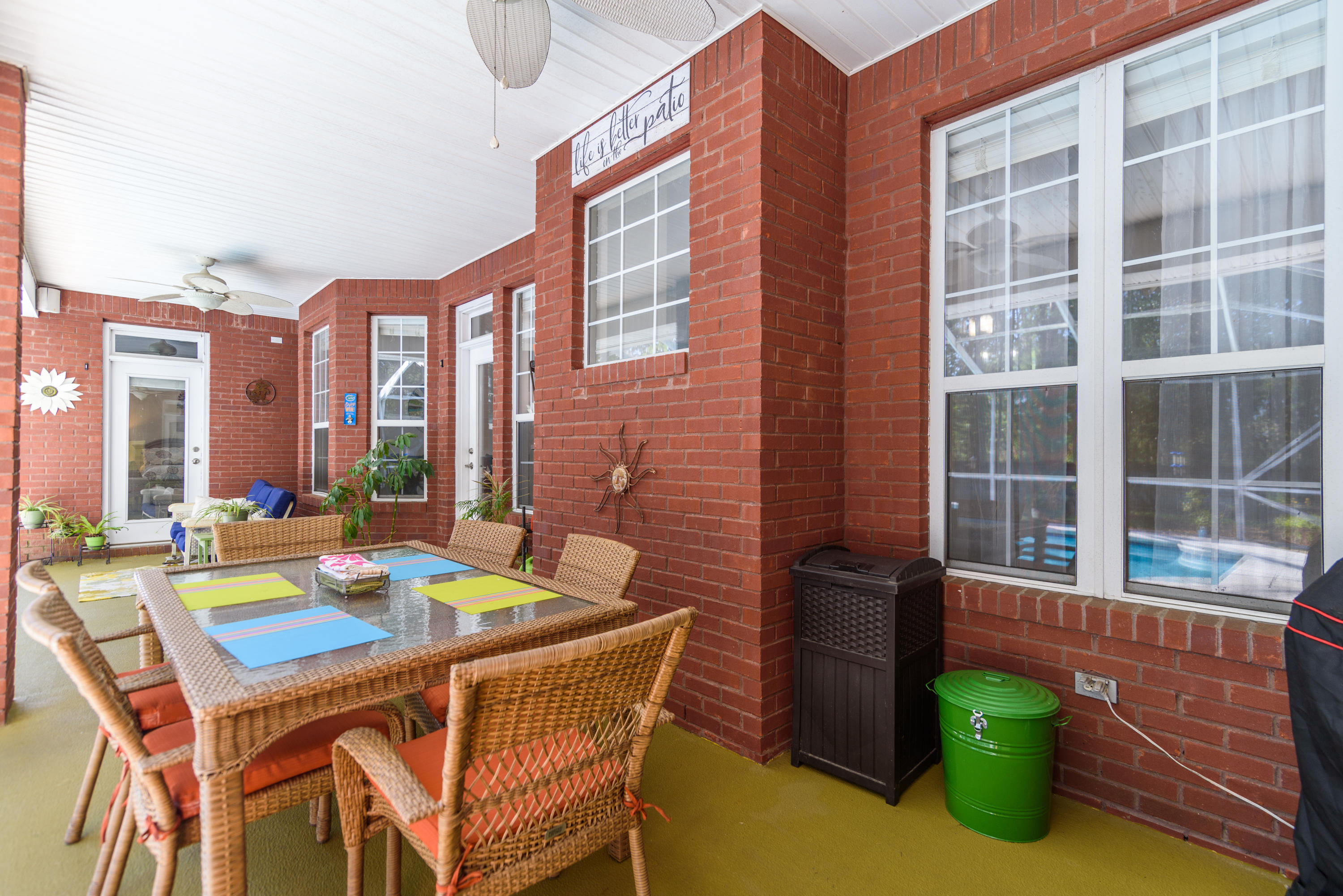 DANA POINTE - Residential