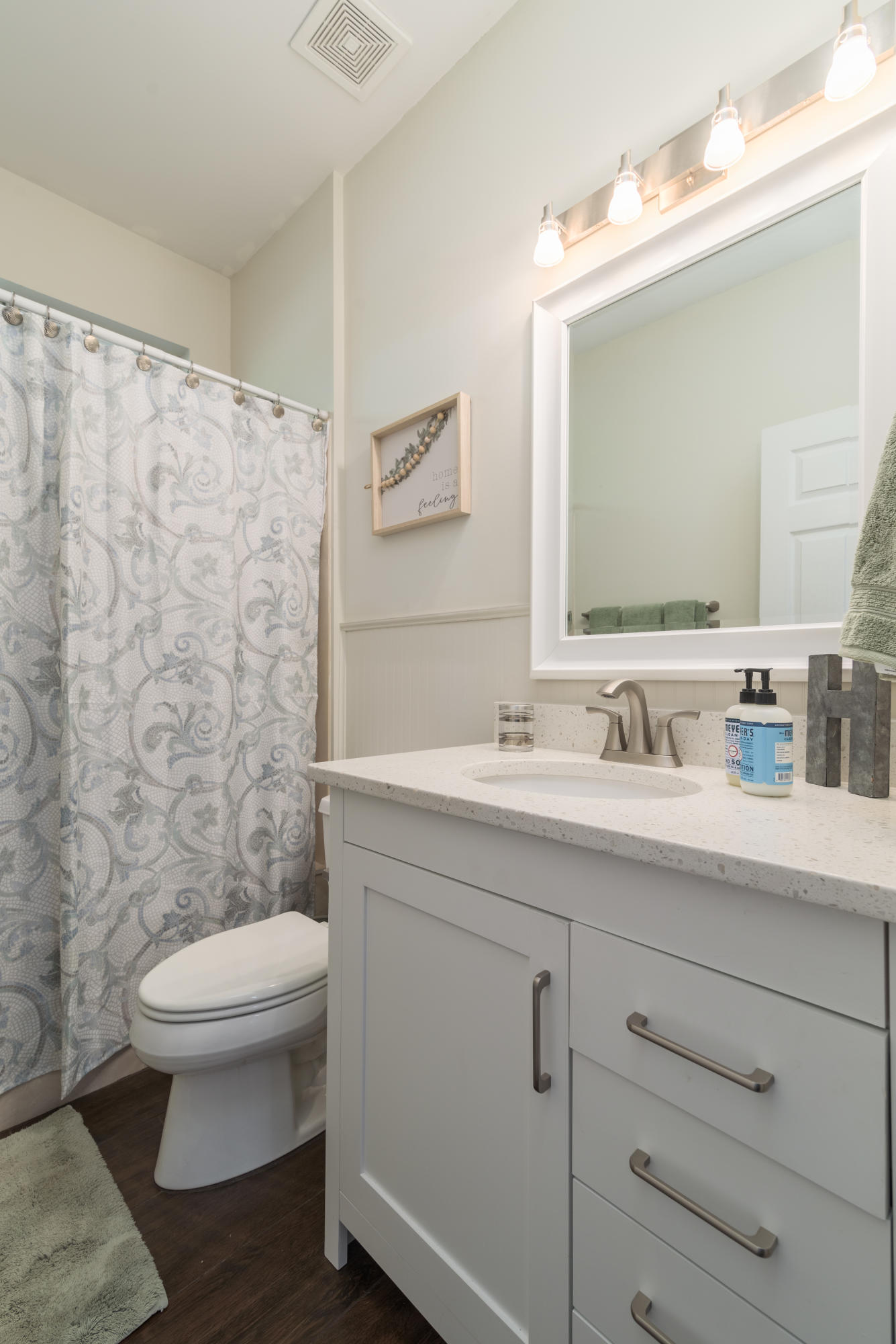 DANA POINTE - Residential