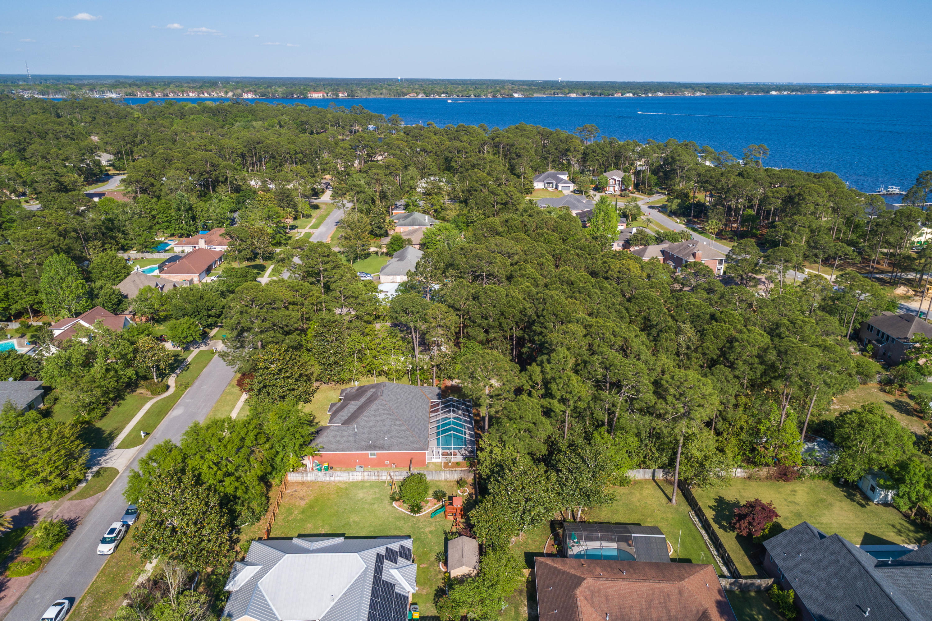 DANA POINTE - Residential