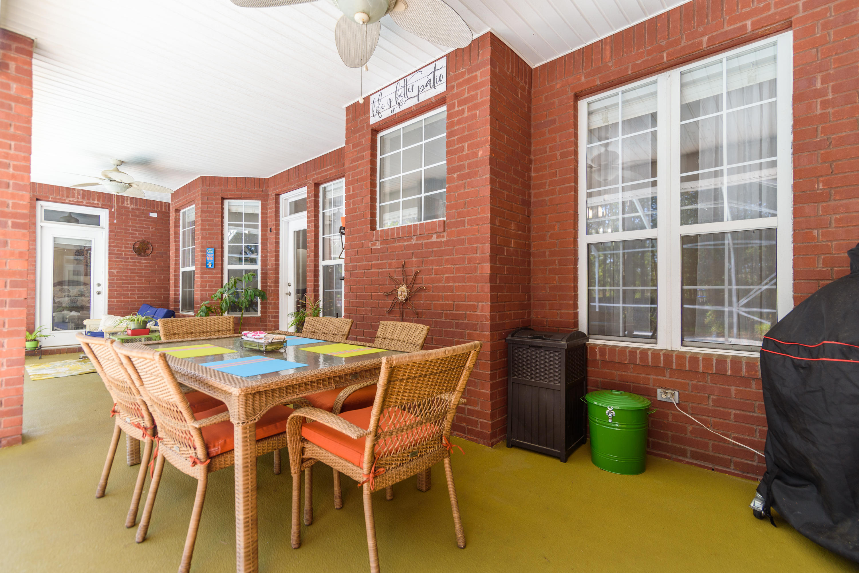 DANA POINTE - Residential