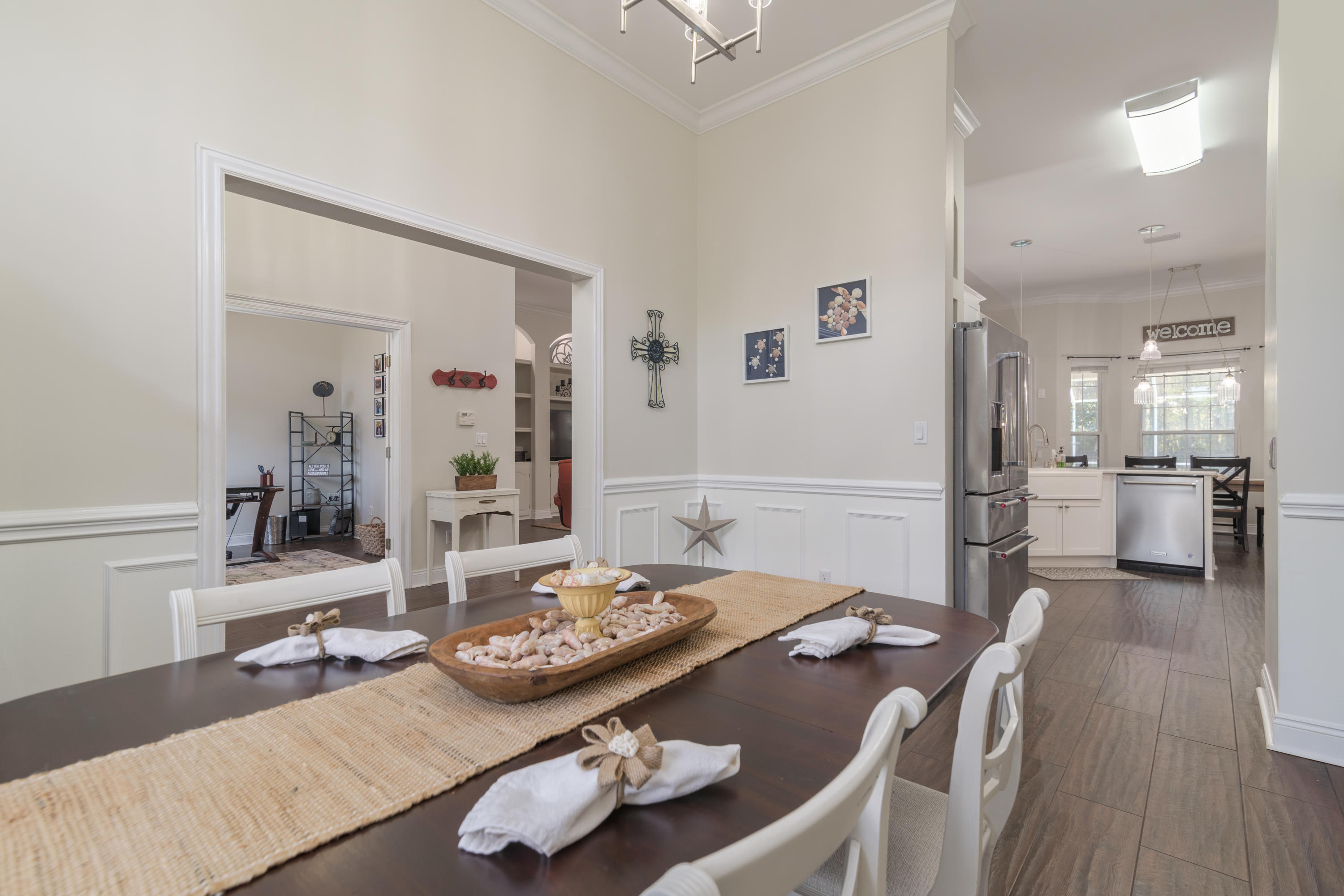 DANA POINTE - Residential