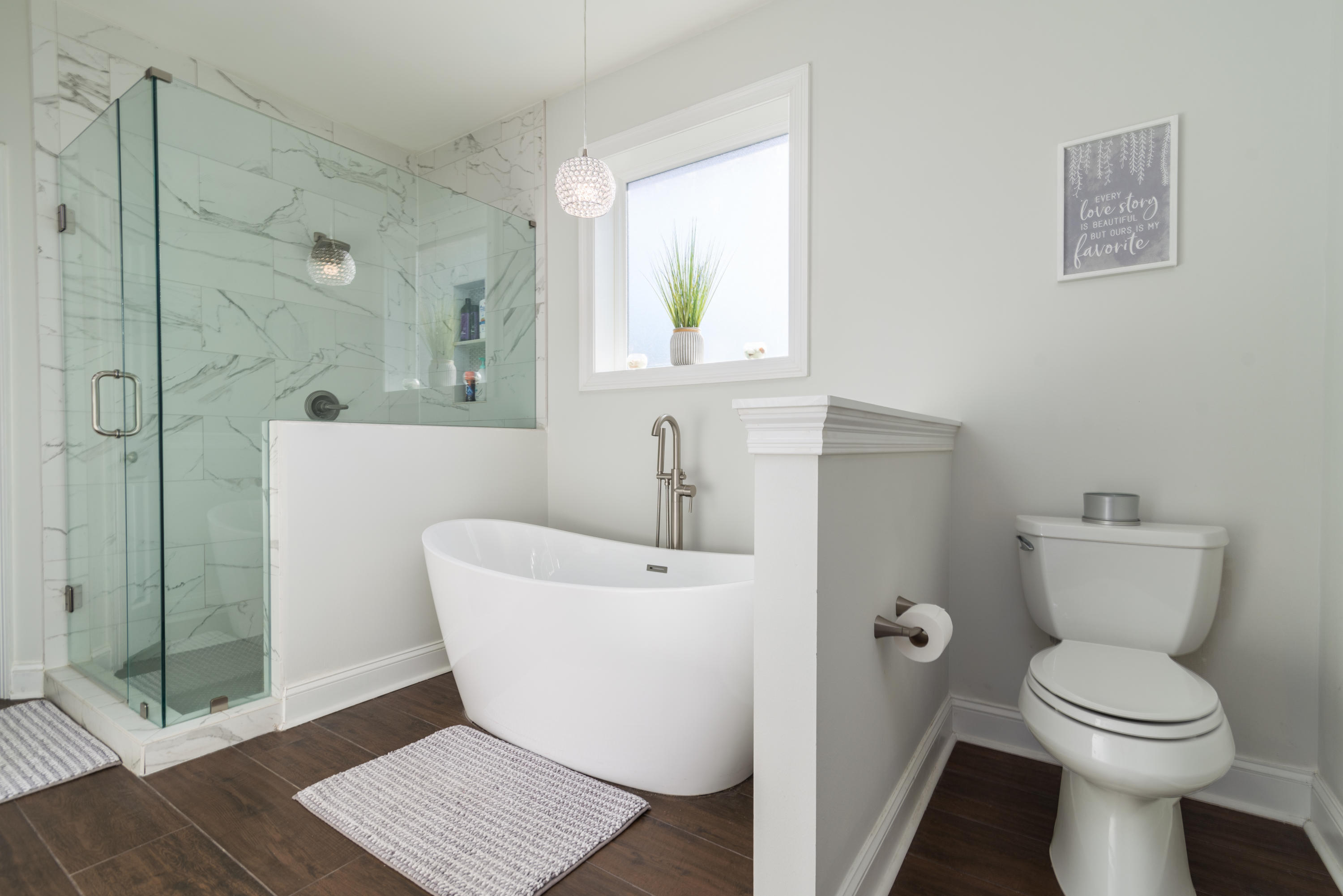 DANA POINTE - Residential