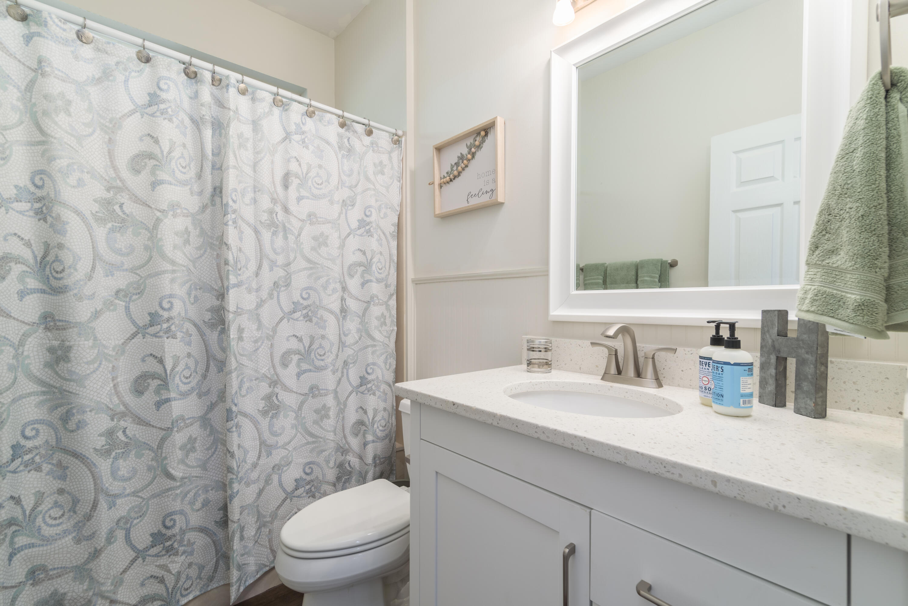 DANA POINTE - Residential