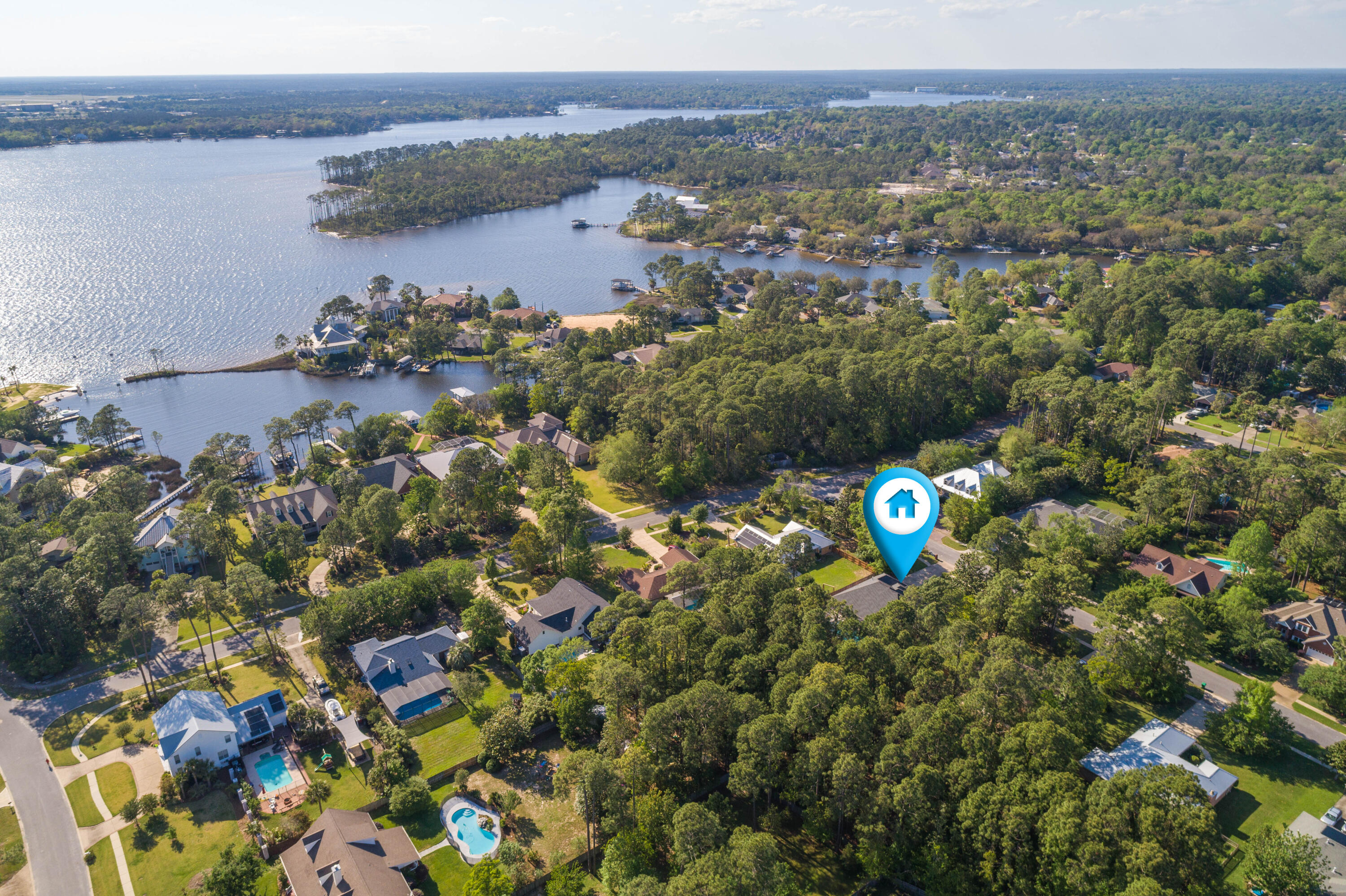 DANA POINTE - Residential