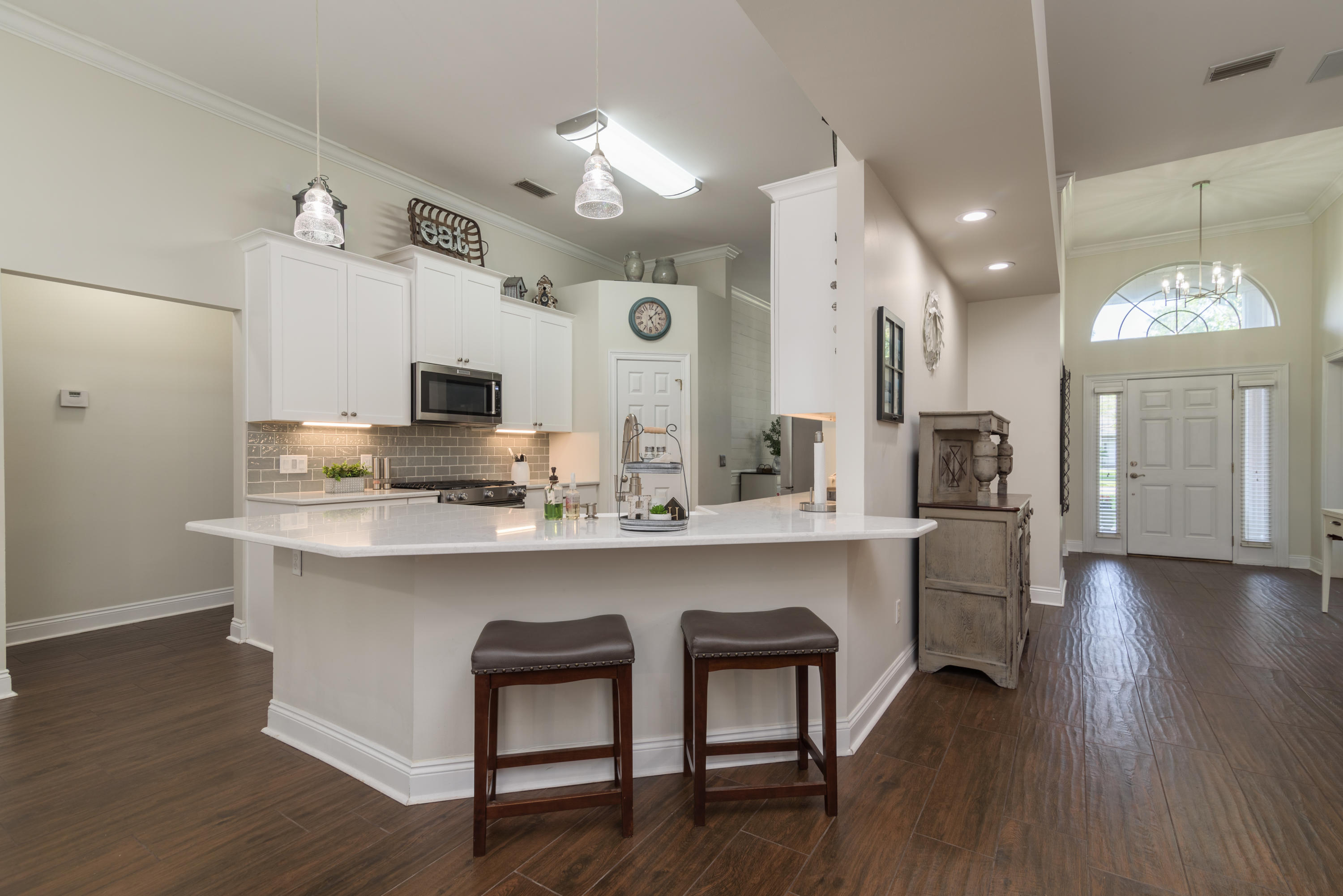 DANA POINTE - Residential