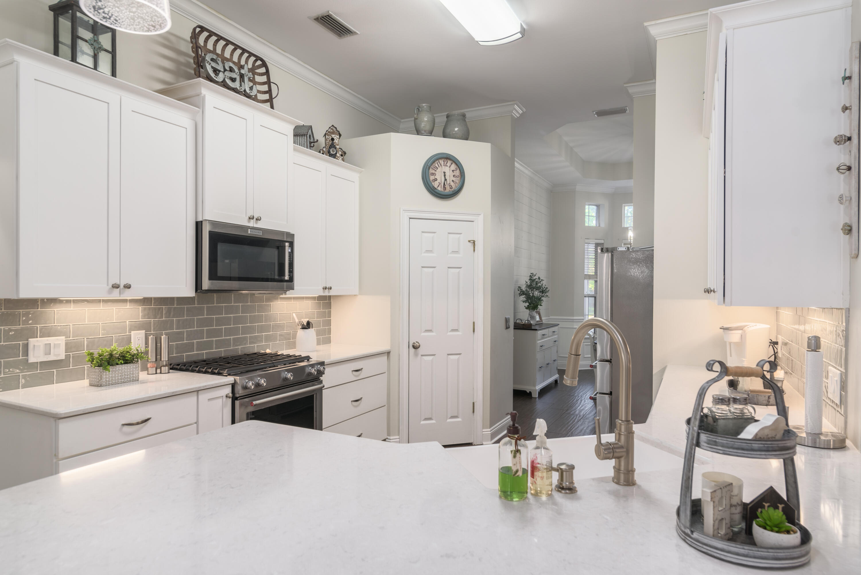 DANA POINTE - Residential