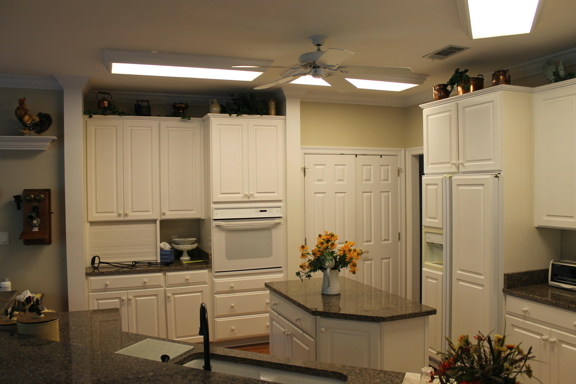 GLENLAKE PH 1 - Residential