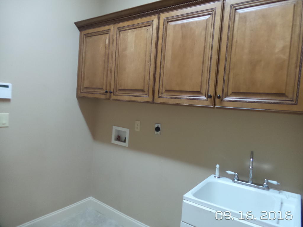 CHANAN ESTATES - Residential Lease