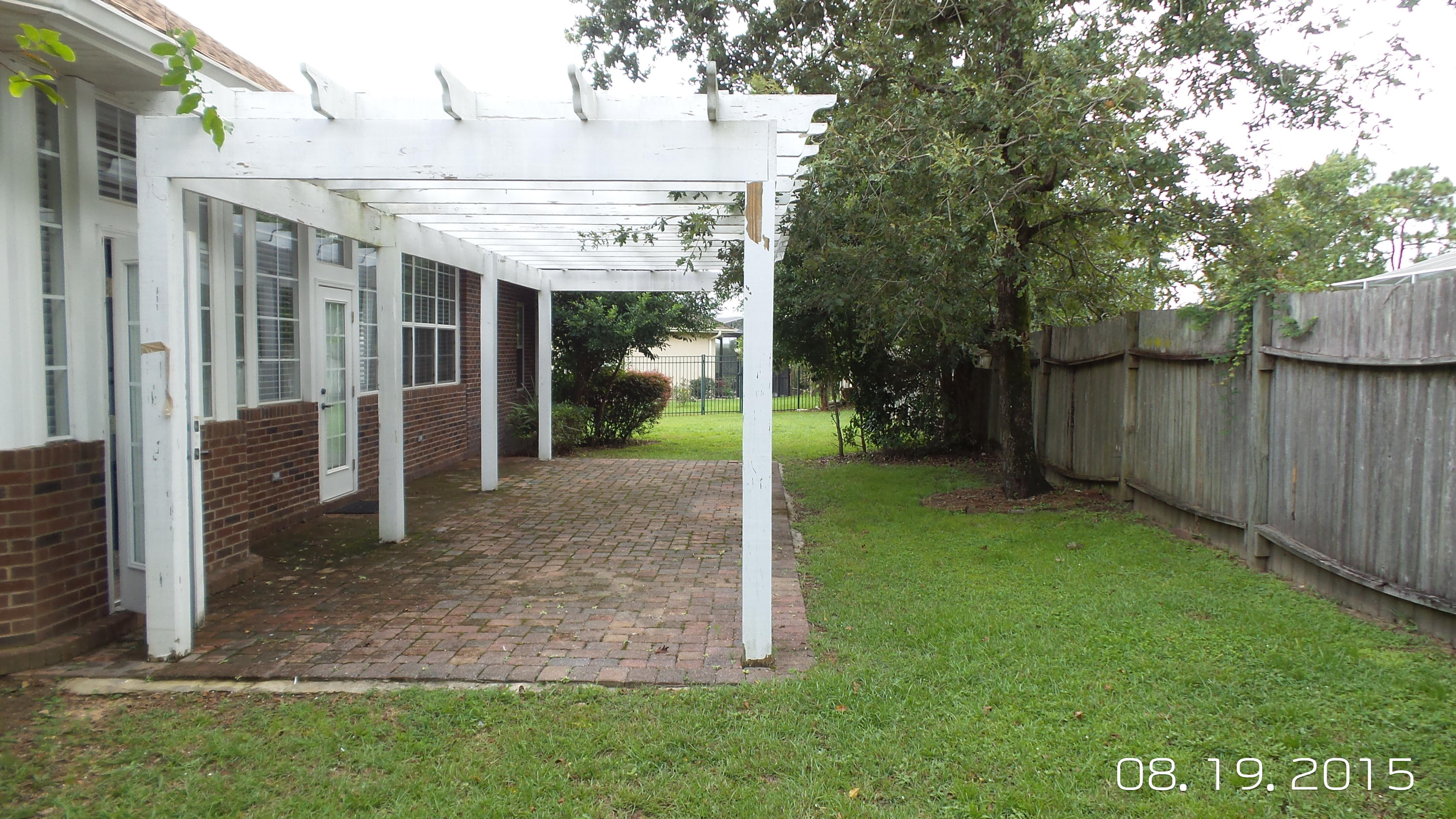 CHANAN ESTATES - Residential Lease