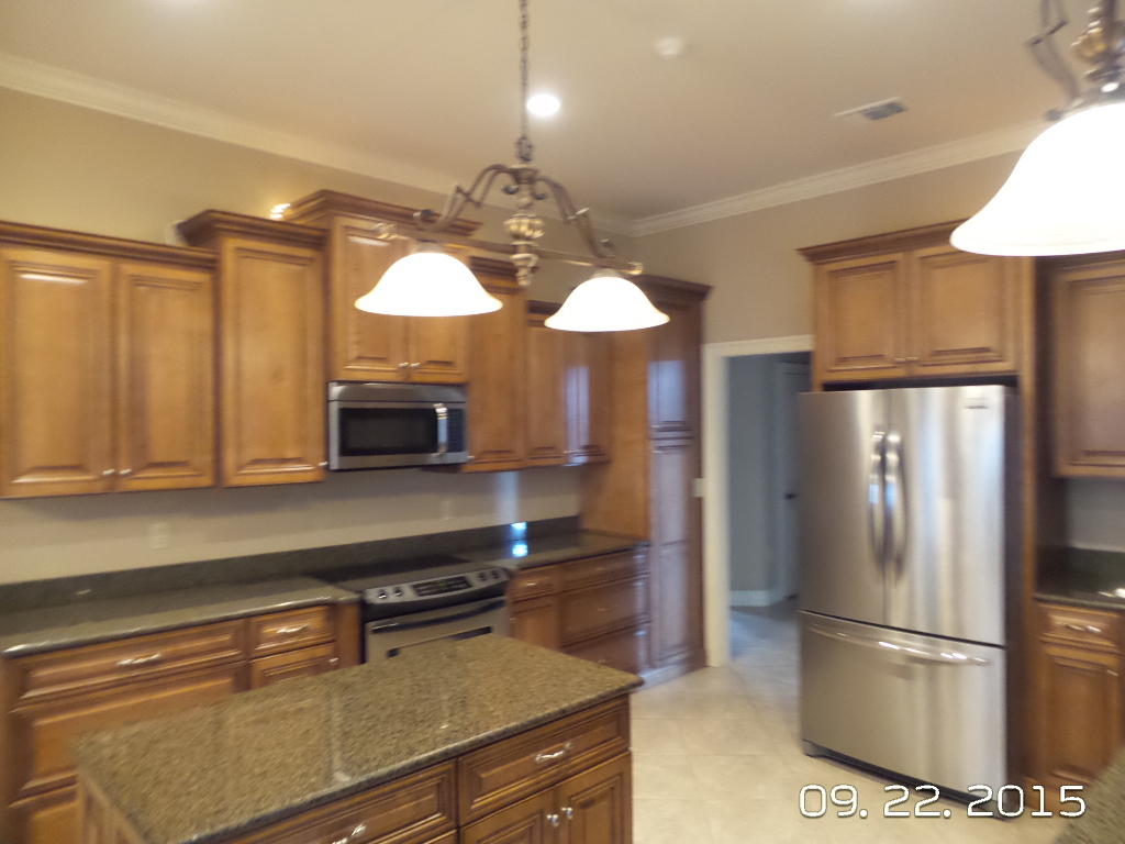 CHANAN ESTATES - Residential Lease