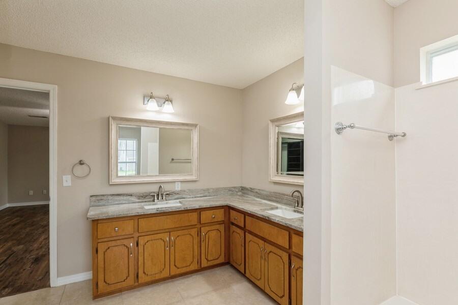 SHALIMAR COMMONS - Residential