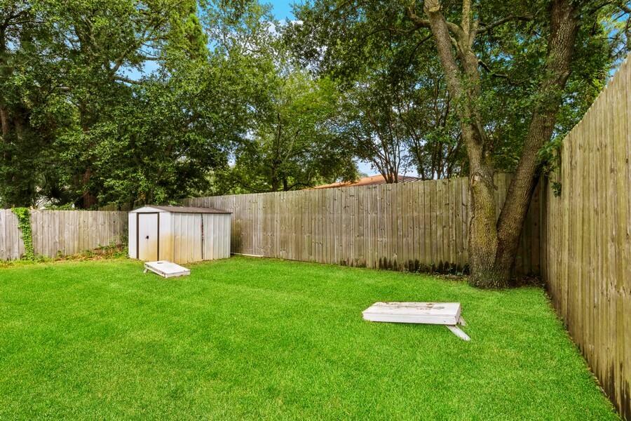 SHALIMAR COMMONS - Residential