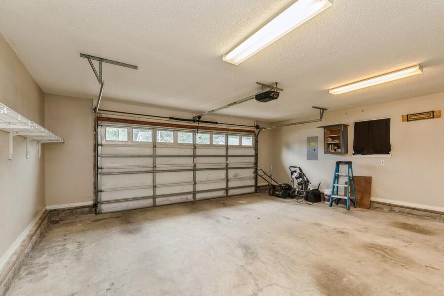 SHALIMAR COMMONS - Residential