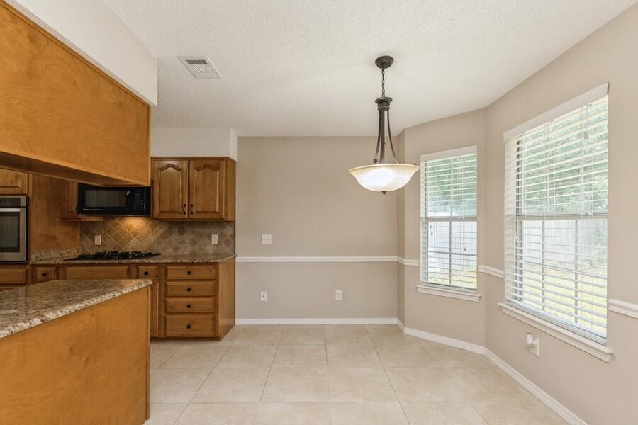 SHALIMAR COMMONS - Residential