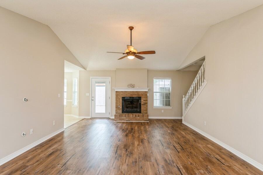 SHALIMAR COMMONS - Residential