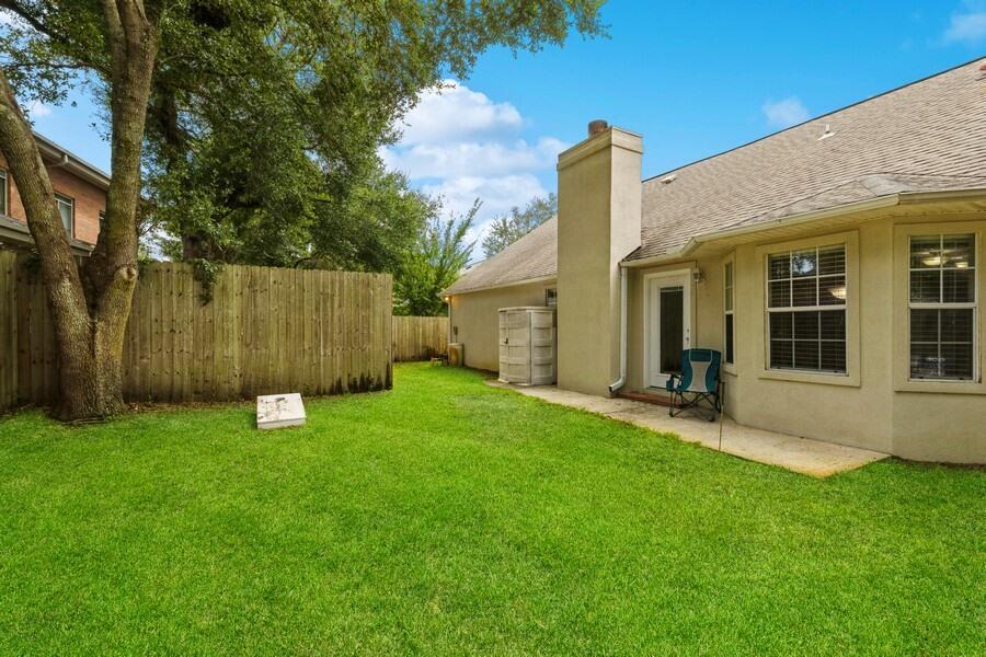 SHALIMAR COMMONS - Residential