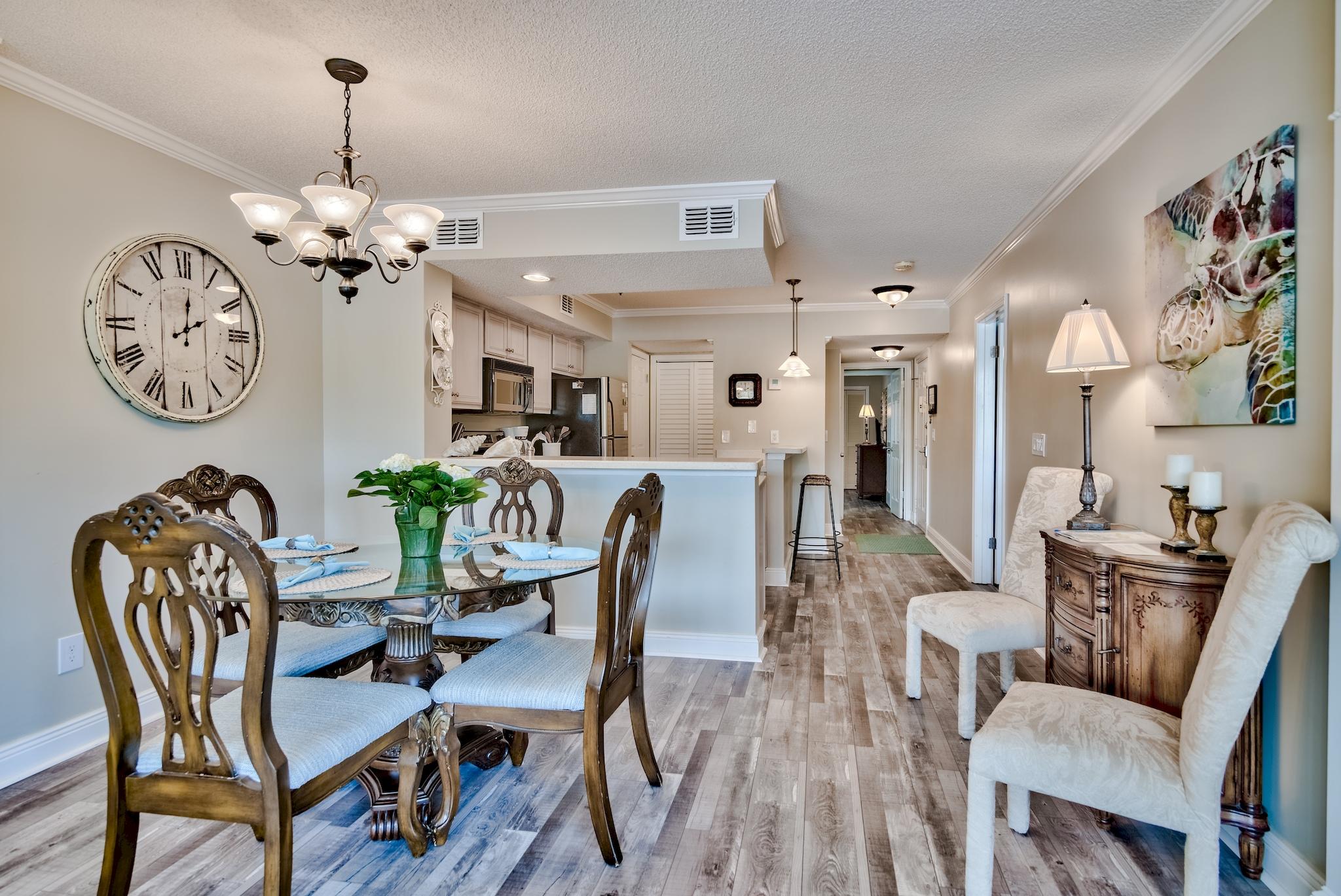 HARBOUR POINT CONDO - Residential