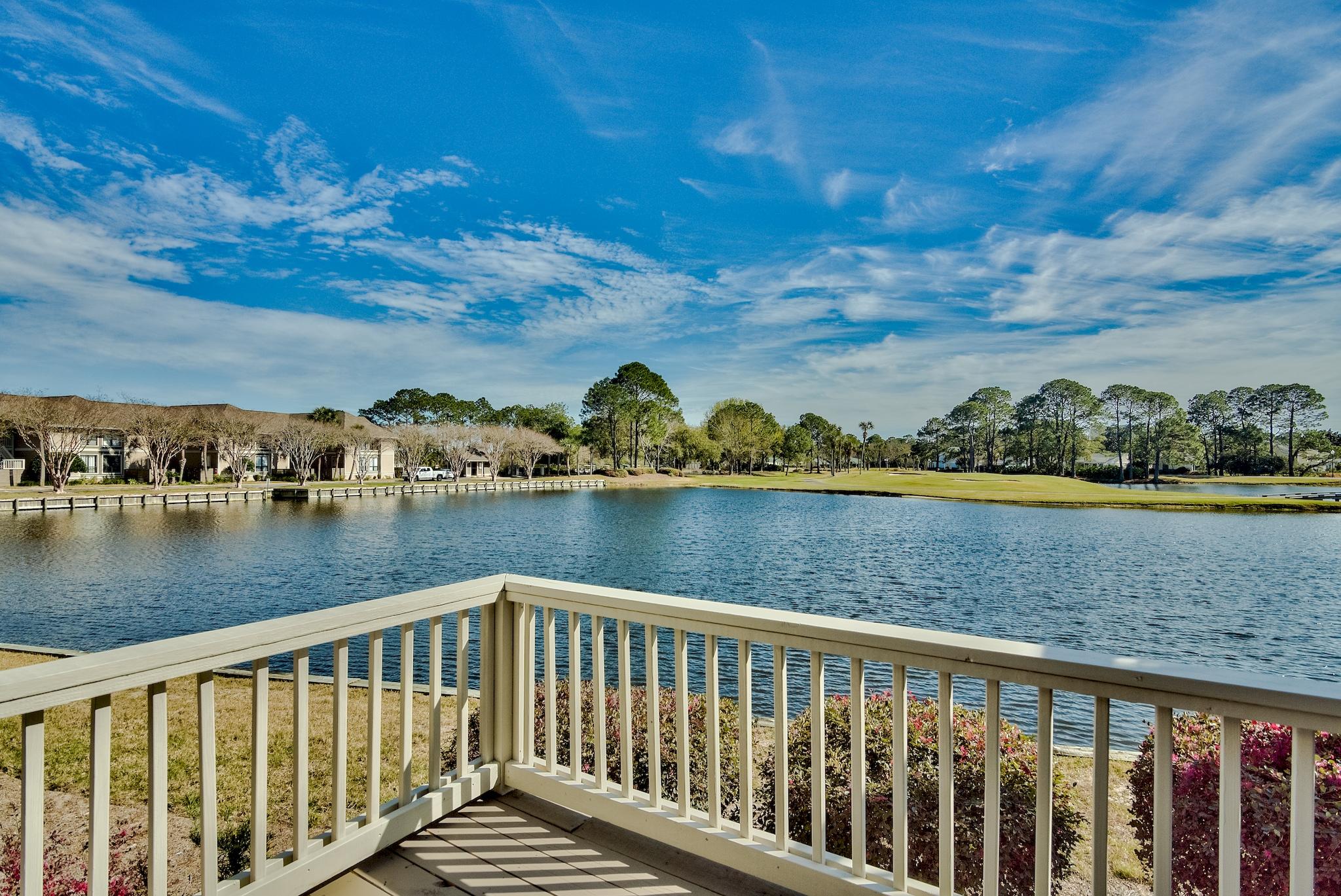 HARBOUR POINT CONDO - Residential