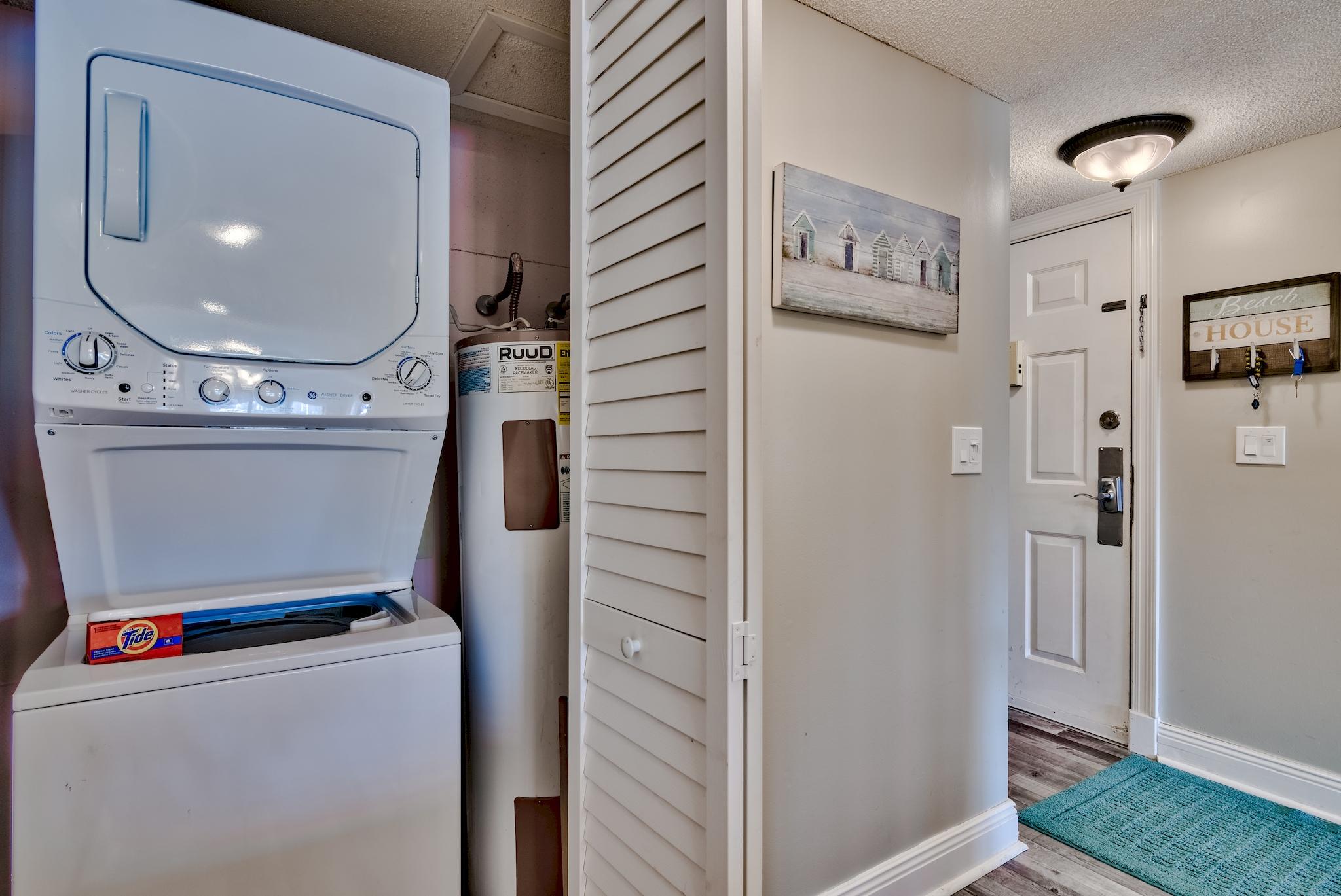 HARBOUR POINT CONDO - Residential