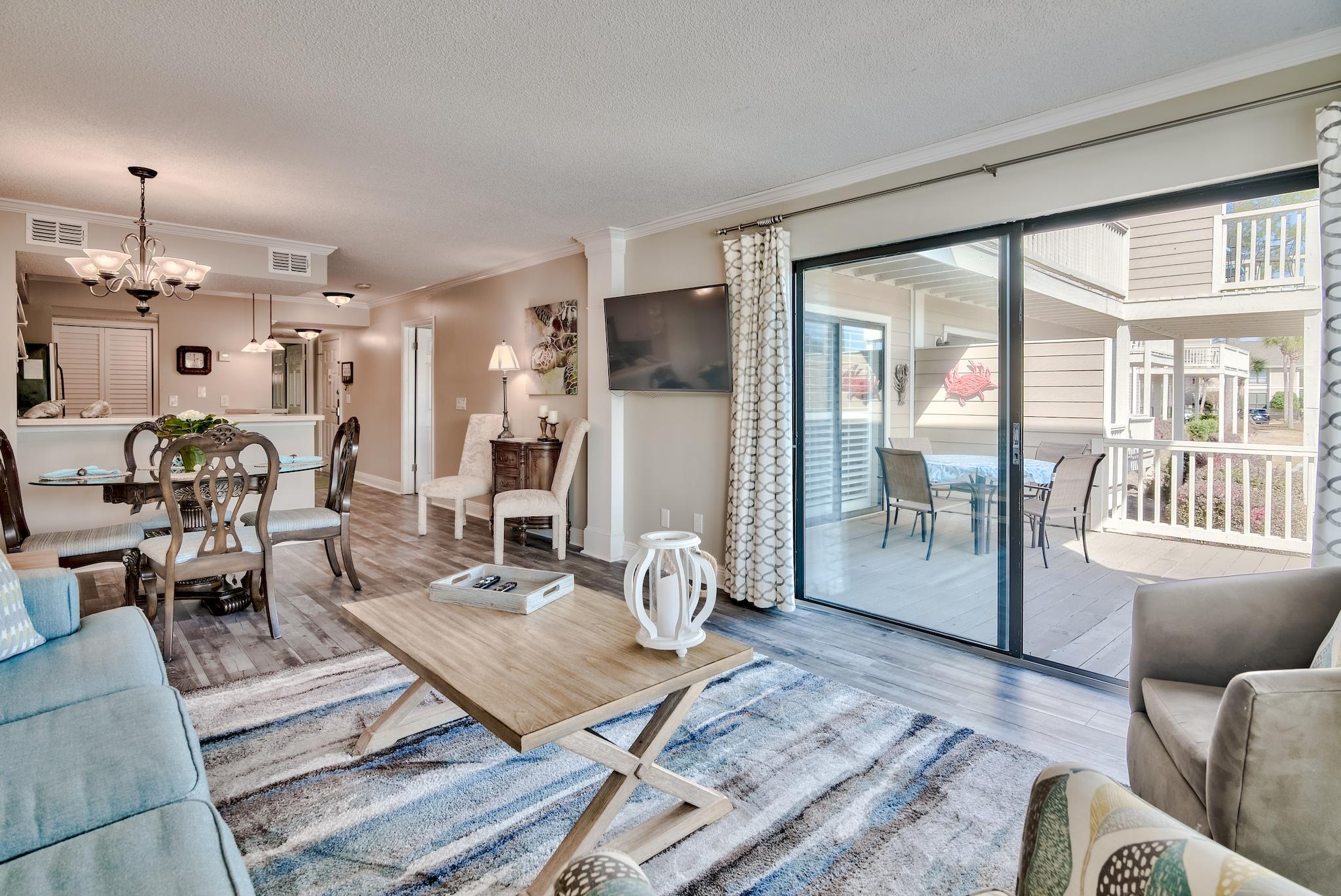HARBOUR POINT CONDO - Residential