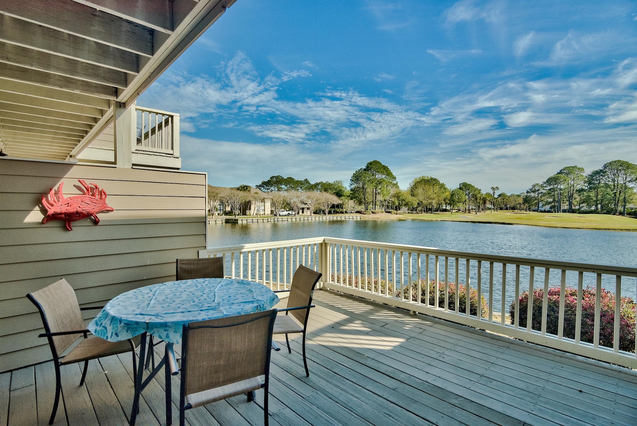 HARBOUR POINT CONDO - Residential