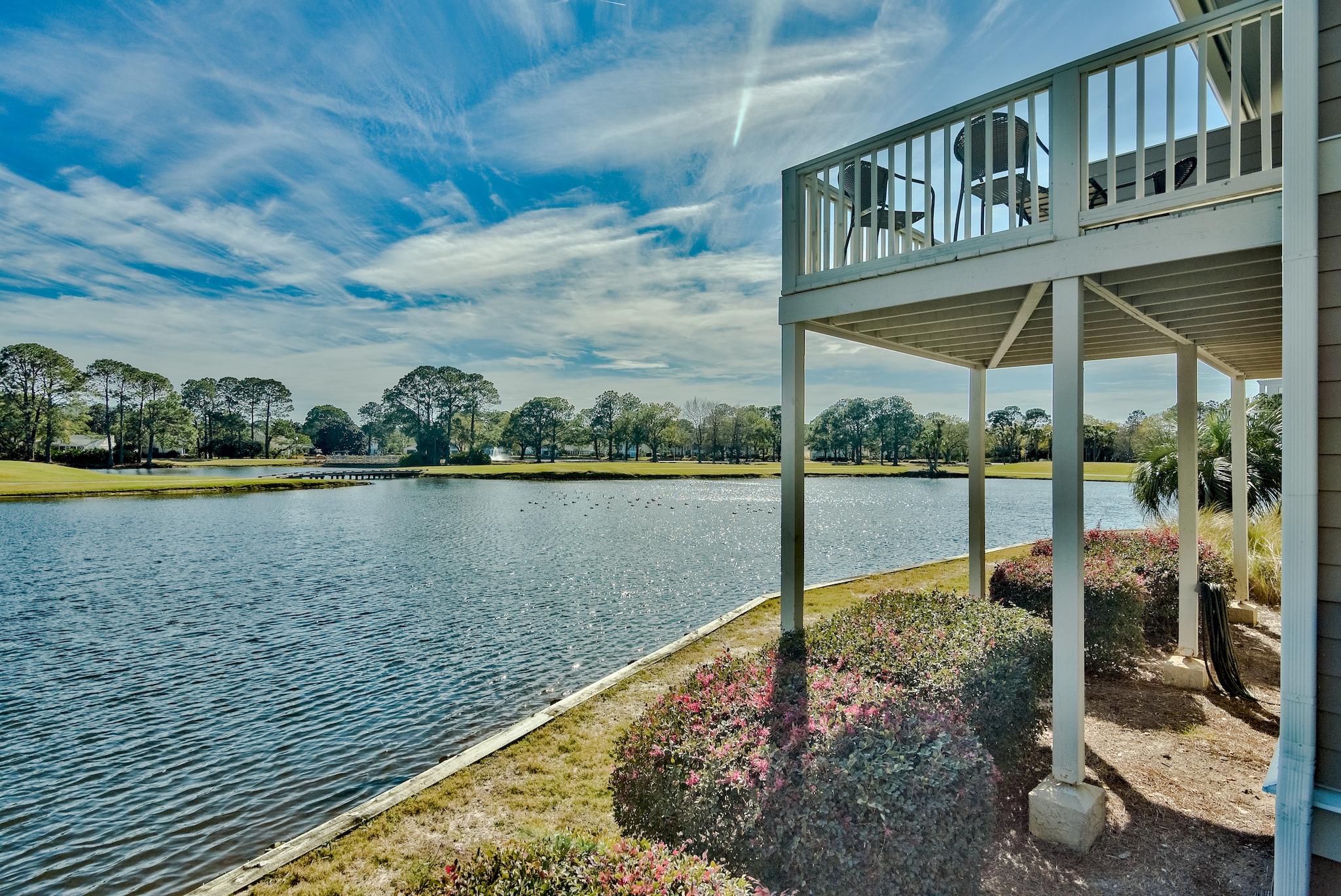 HARBOUR POINT CONDO - Residential