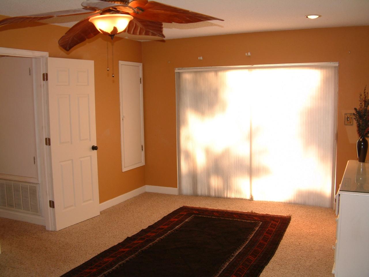 LAKE LORRAINE ESTATES - Residential