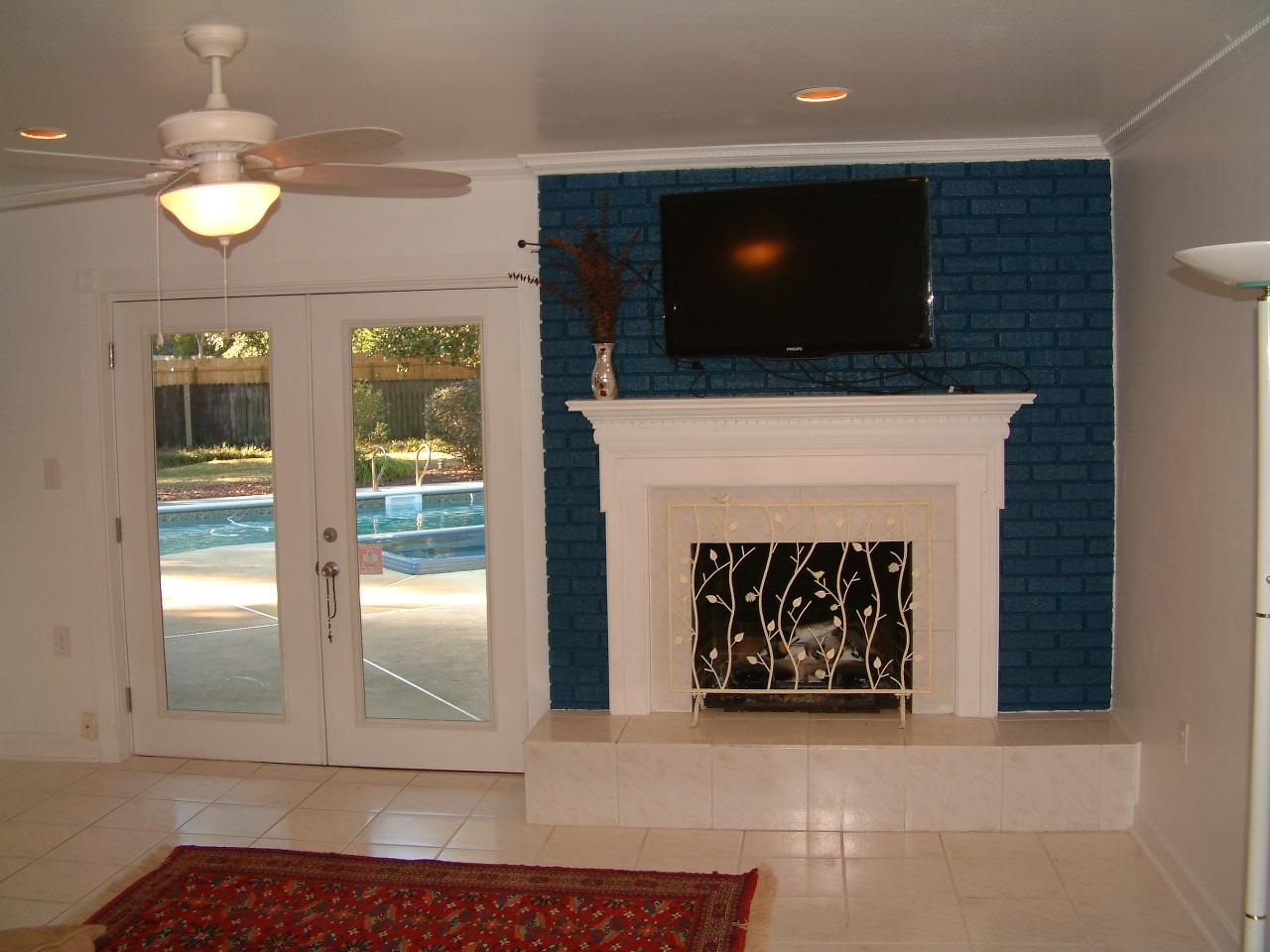 LAKE LORRAINE ESTATES - Residential