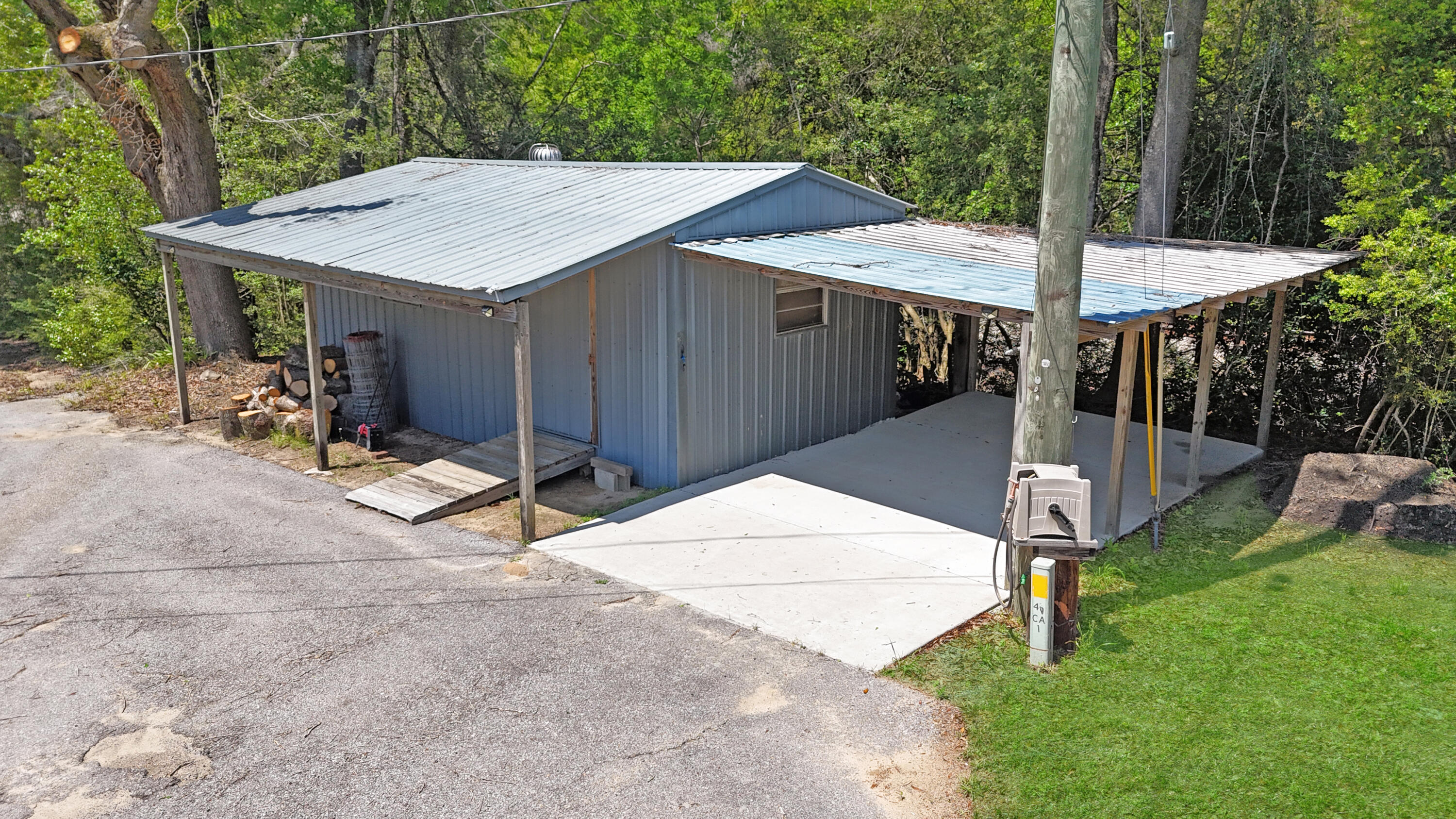 CINCO ADDN TO CRESTVIEW - Residential