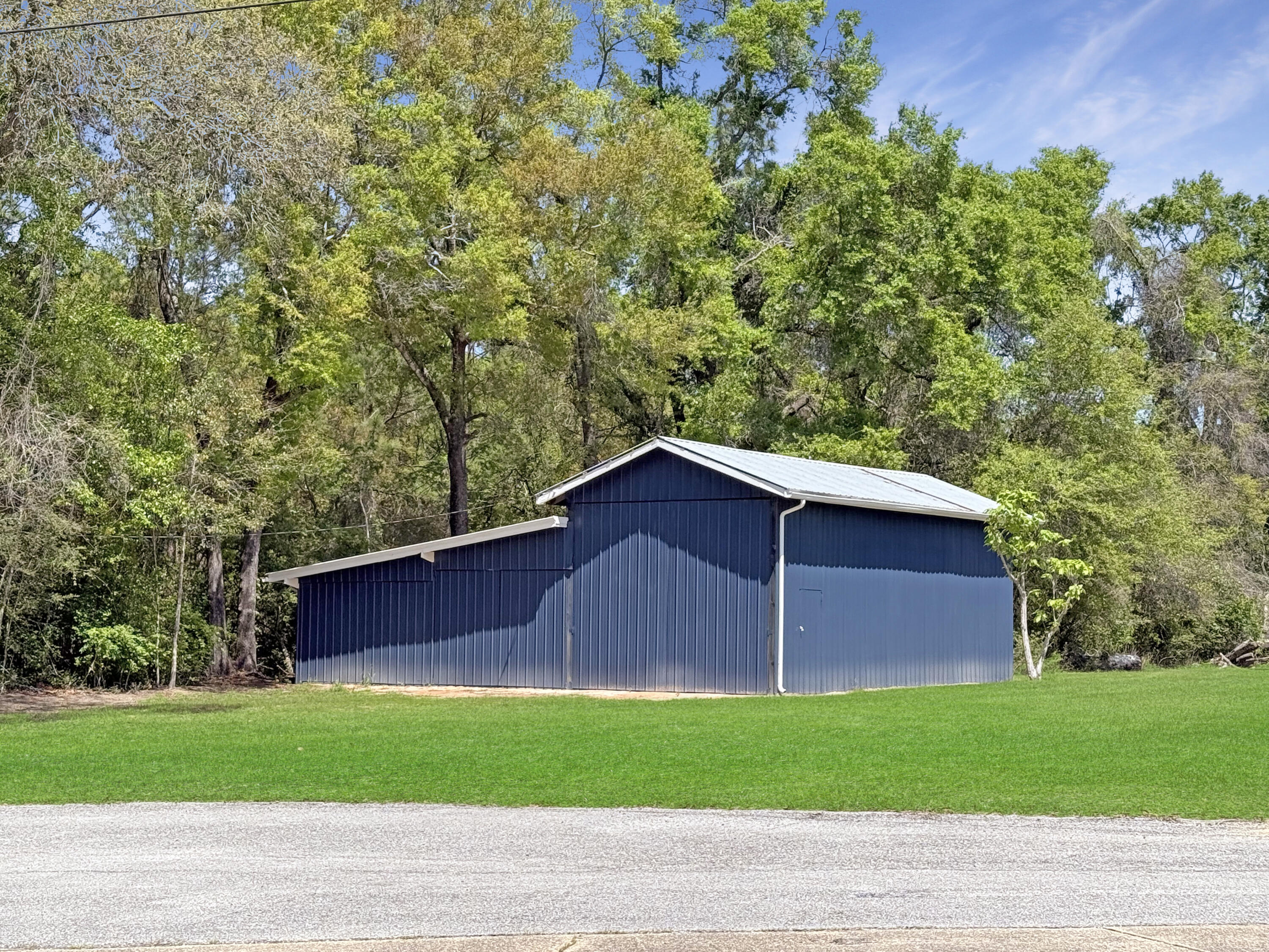 CINCO ADDN TO CRESTVIEW - Residential