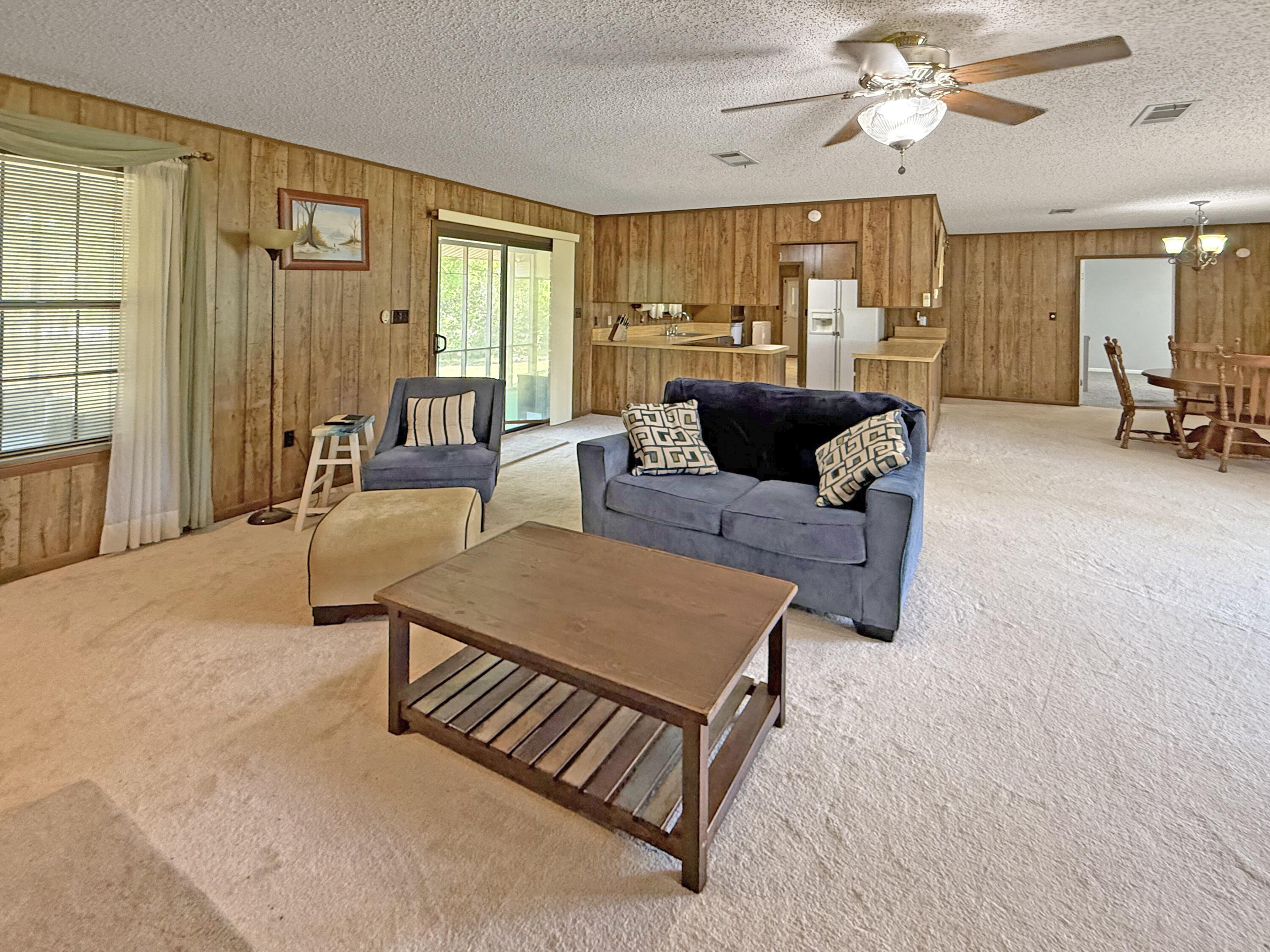 CINCO ADDN TO CRESTVIEW - Residential