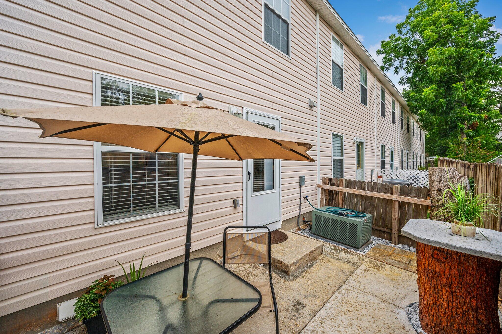 OAK PARK TOWNHOMES - Residential