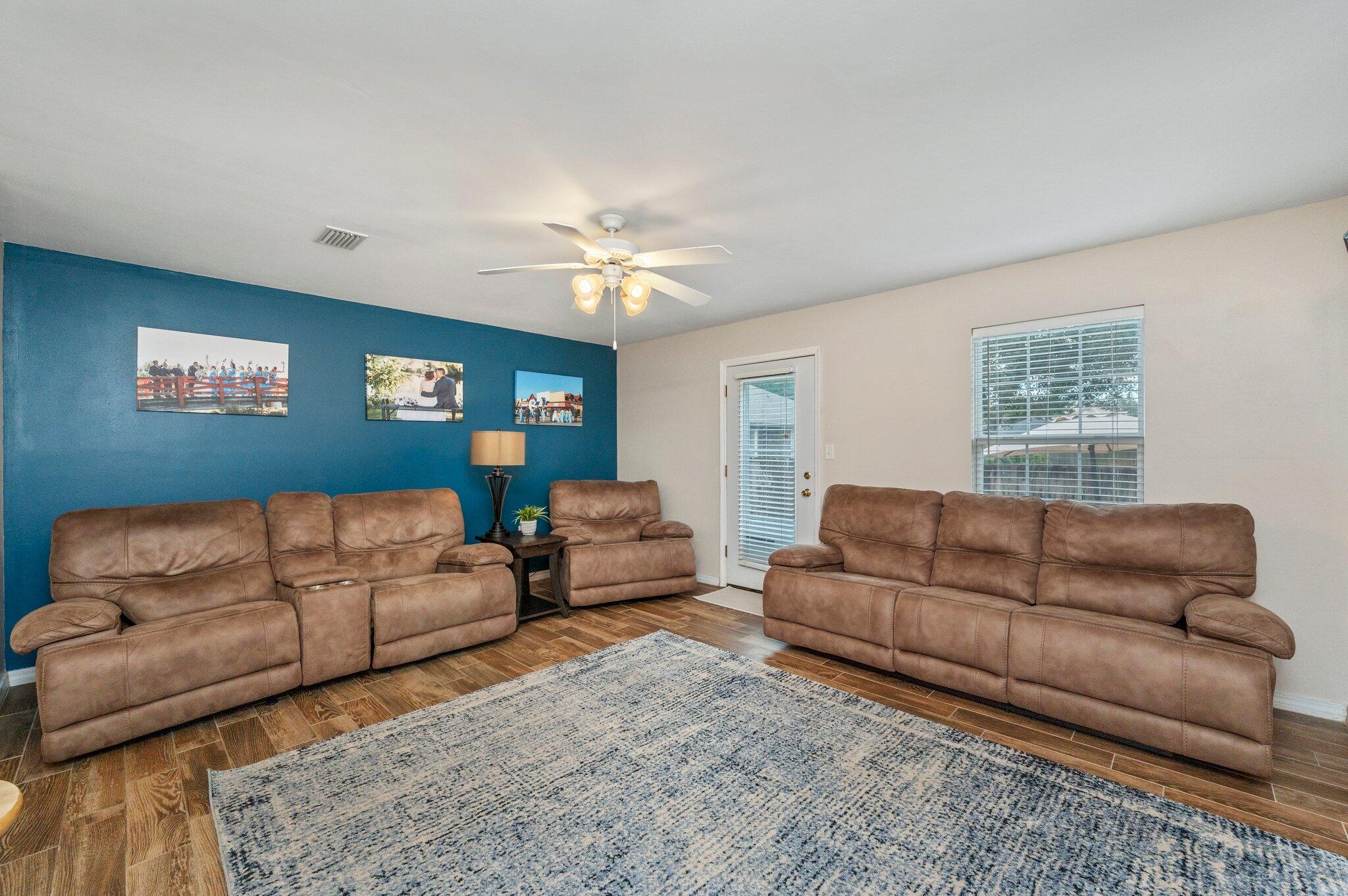 OAK PARK TOWNHOMES - Residential